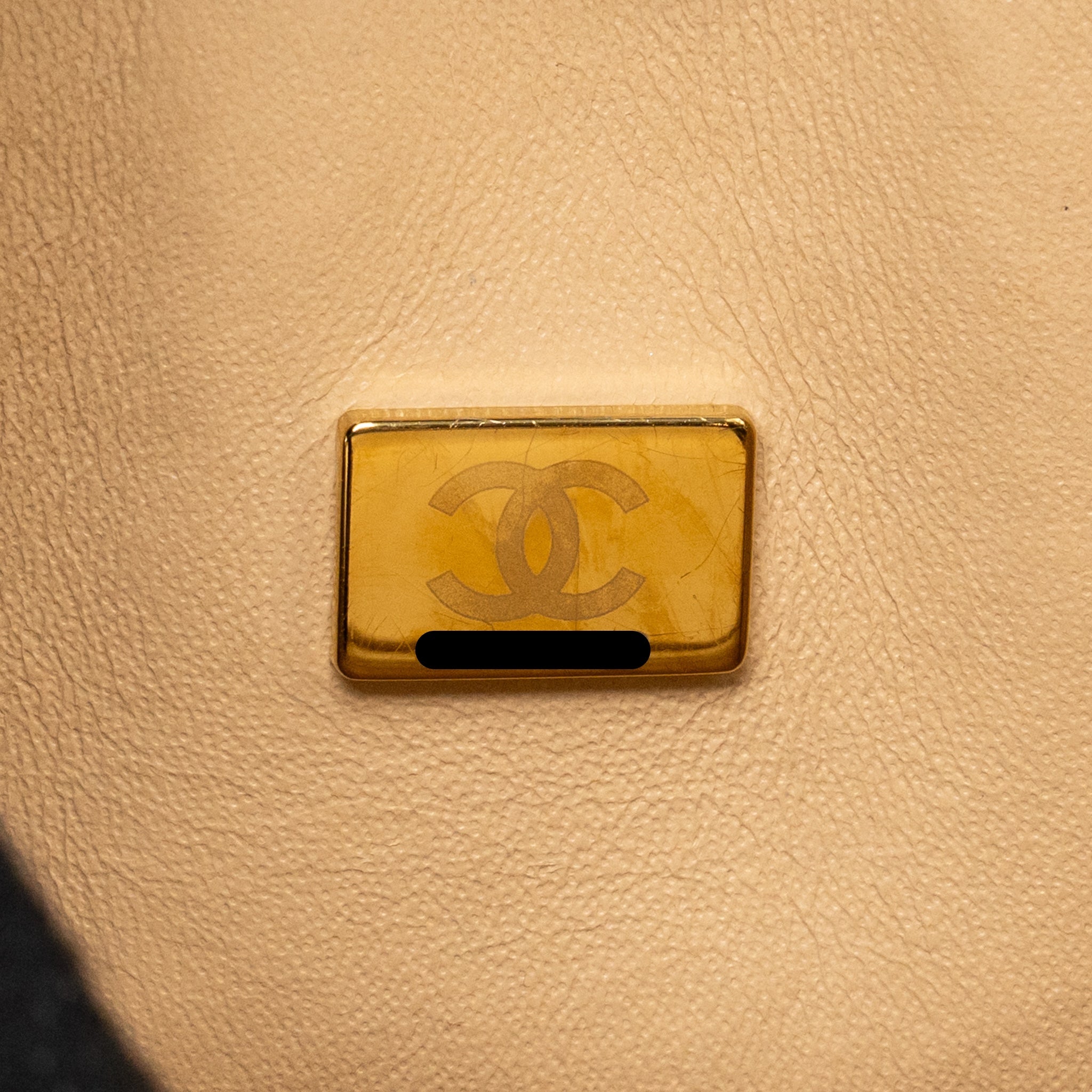 CHANEL JUMBO CLASSIC DOUBLE FLAP BAG CAVIAR BEIGE GHW (MICROCHIP)