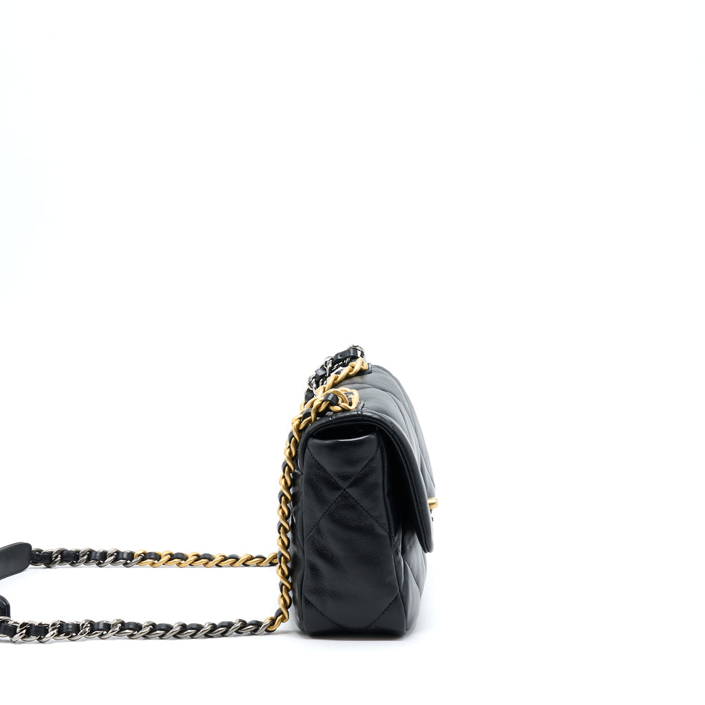 CHANEL SMALL 19 BAG LAMBSKIN BLACK MULTICOLOUR HARDWARE (MICROCHIP)