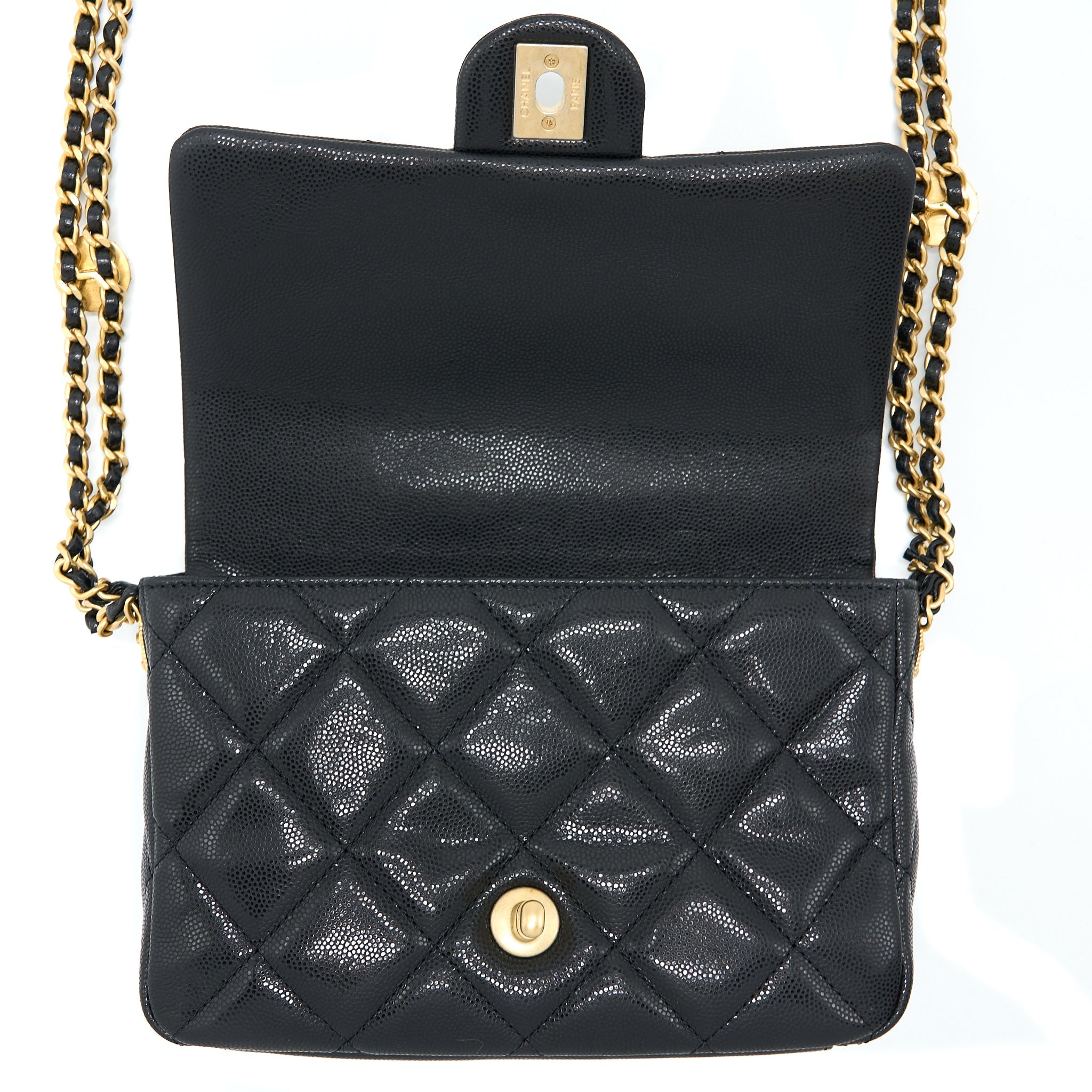 CHANEL 22A SMALL FLAP BAG GRAINED SHINY CALFSKIN BLACK BRUSHED GHW(MICROCHIP)