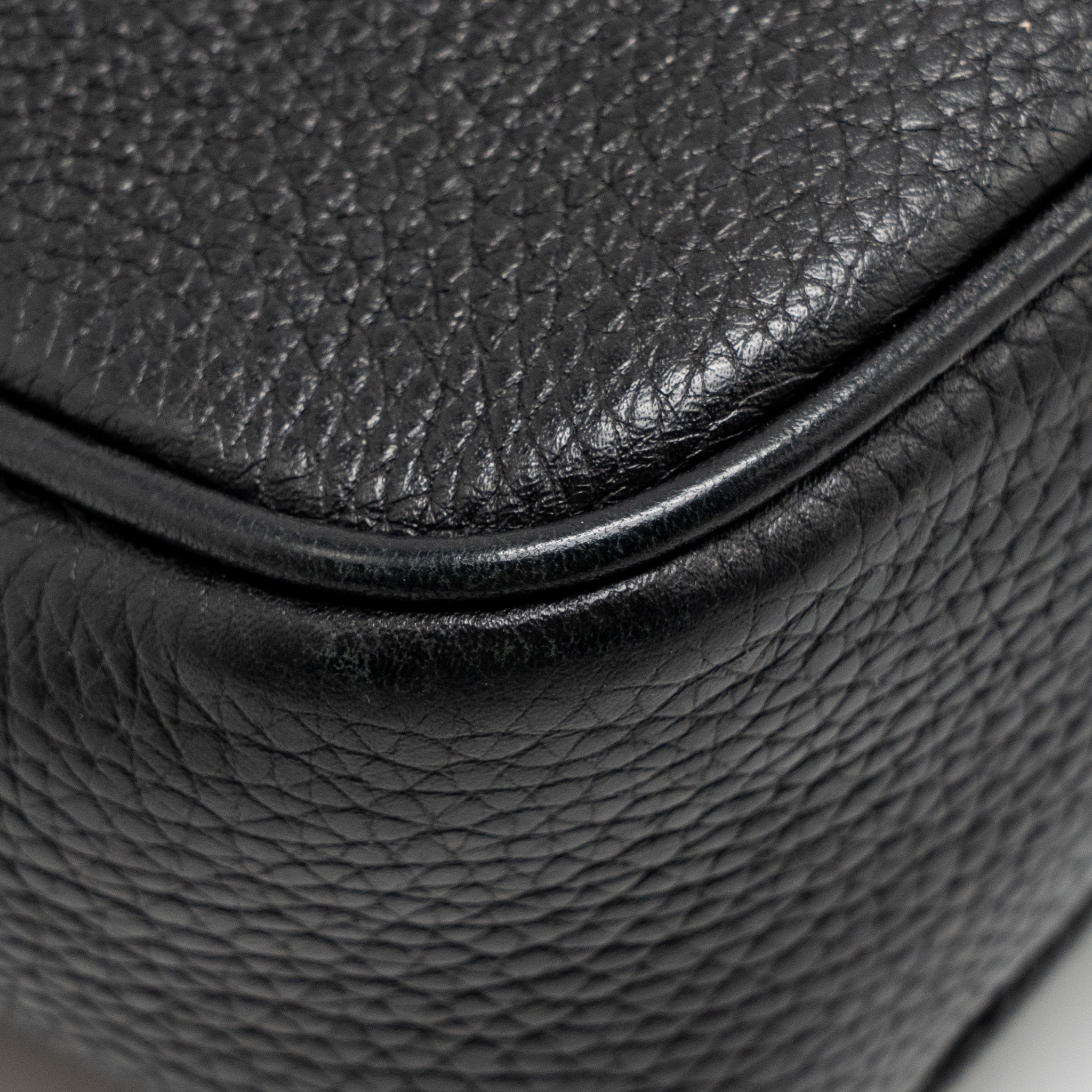 GUCCI SOHO DISCO CAMERA CROSSBODY BAG CALFSKIN BLACK LGHW
