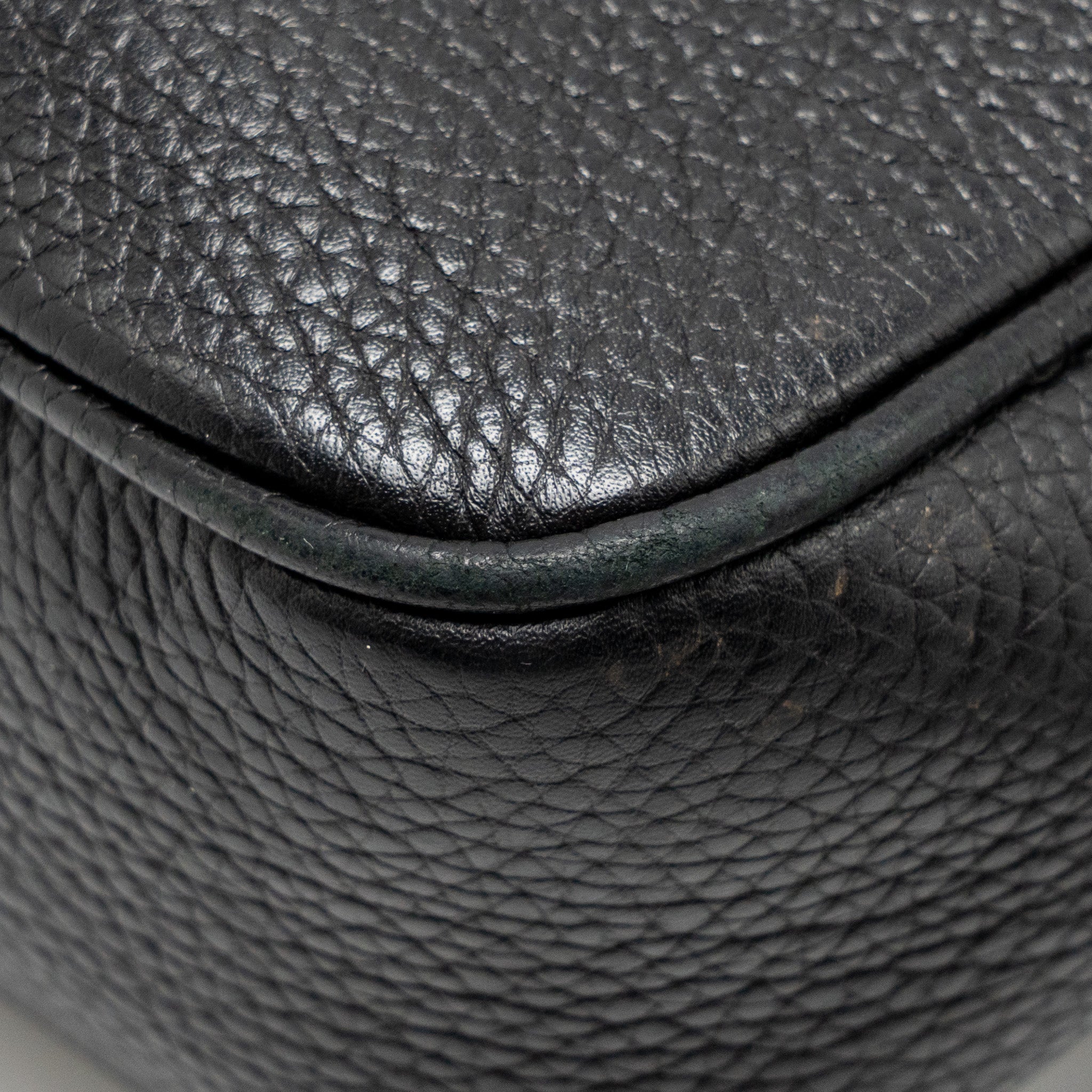 GUCCI SOHO DISCO CAMERA CROSSBODY BAG CALFSKIN BLACK LGHW