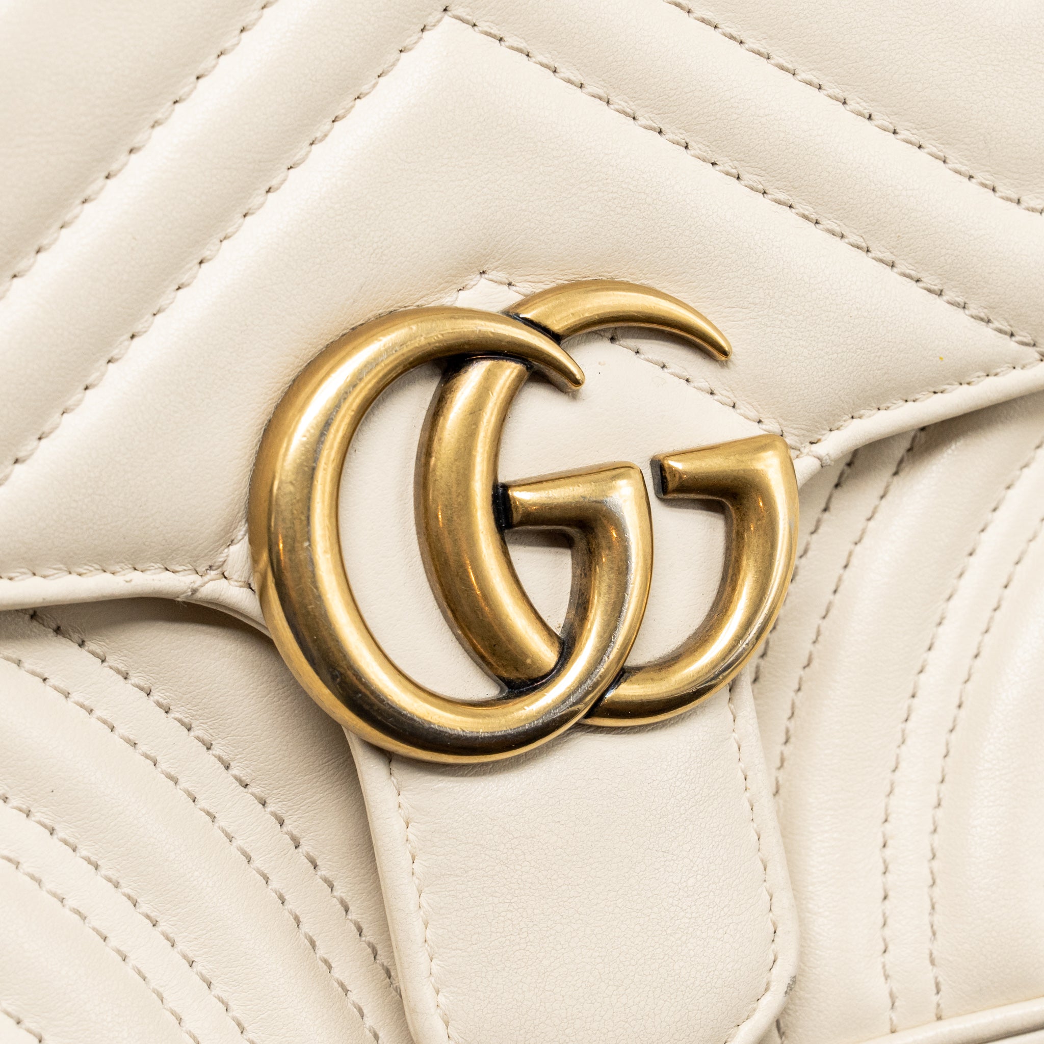 GUCCI MINI MARMONT BAG CALFSKIN WHITE GHW