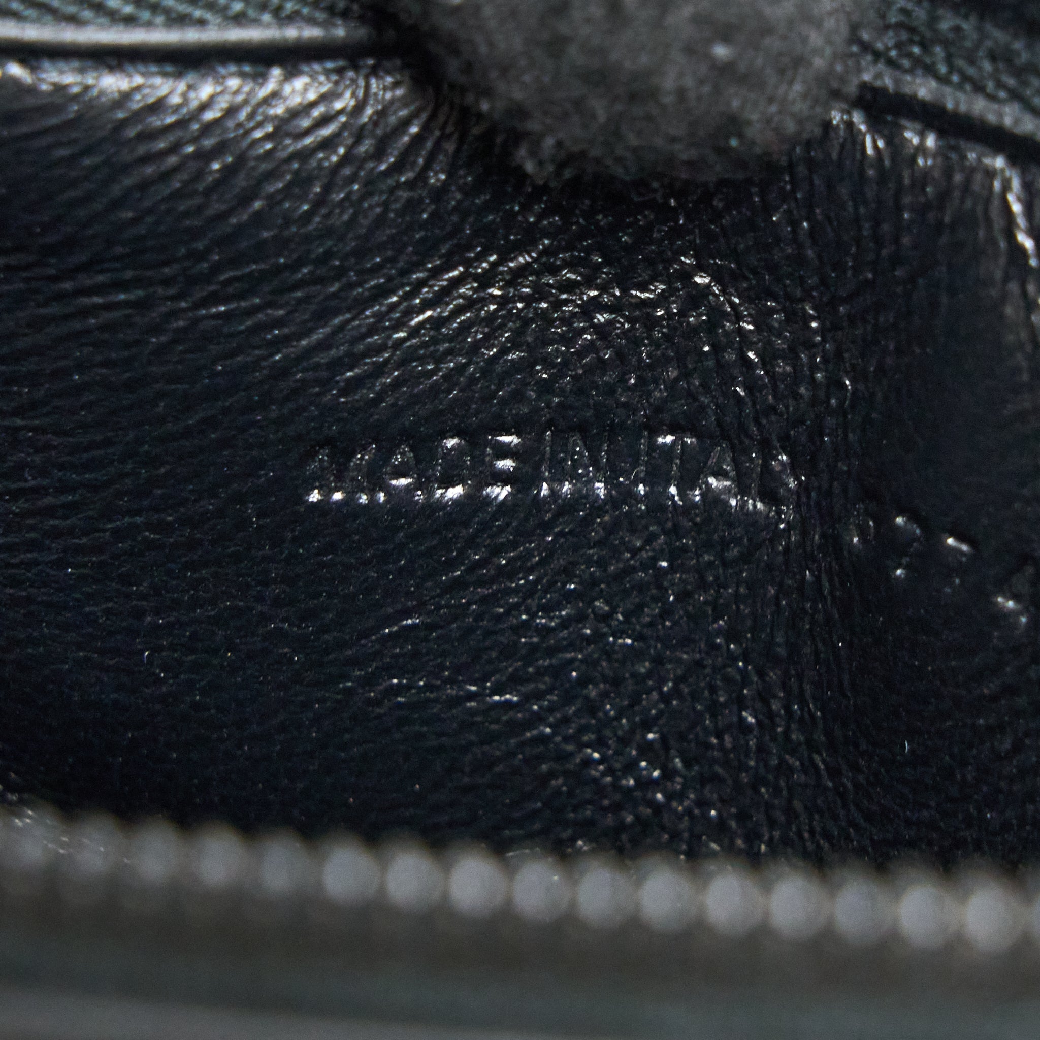BALENCIAGA TOOL 2.0 NORTH-SOUTH TOTE BAG CALFSKIN BLACK WITH BLACK HARDWARE
