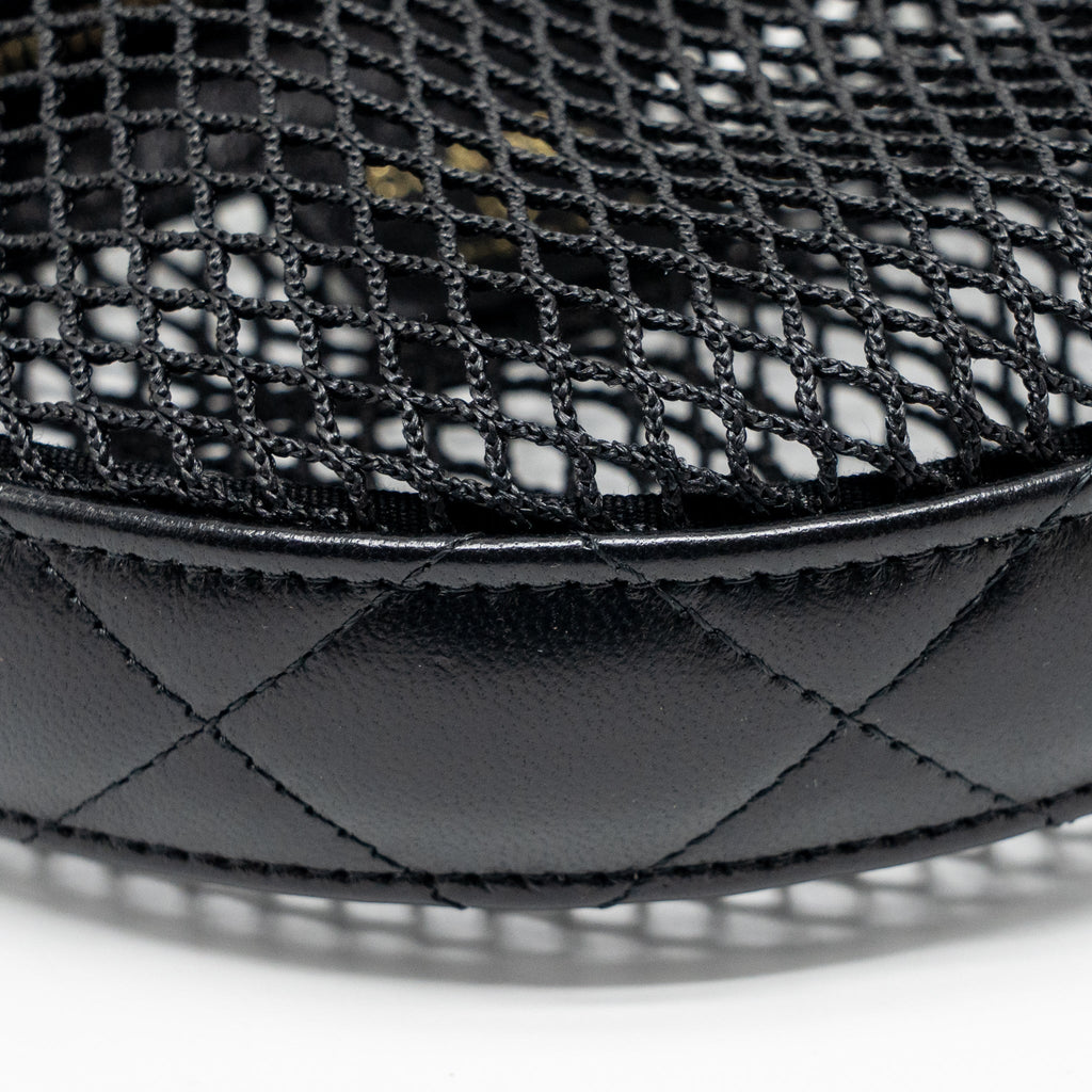 CHANEL 25S HALF MOON CLUTCH MESH/ LAMBSKIN BLACK LGHW (MICROCHIP)
