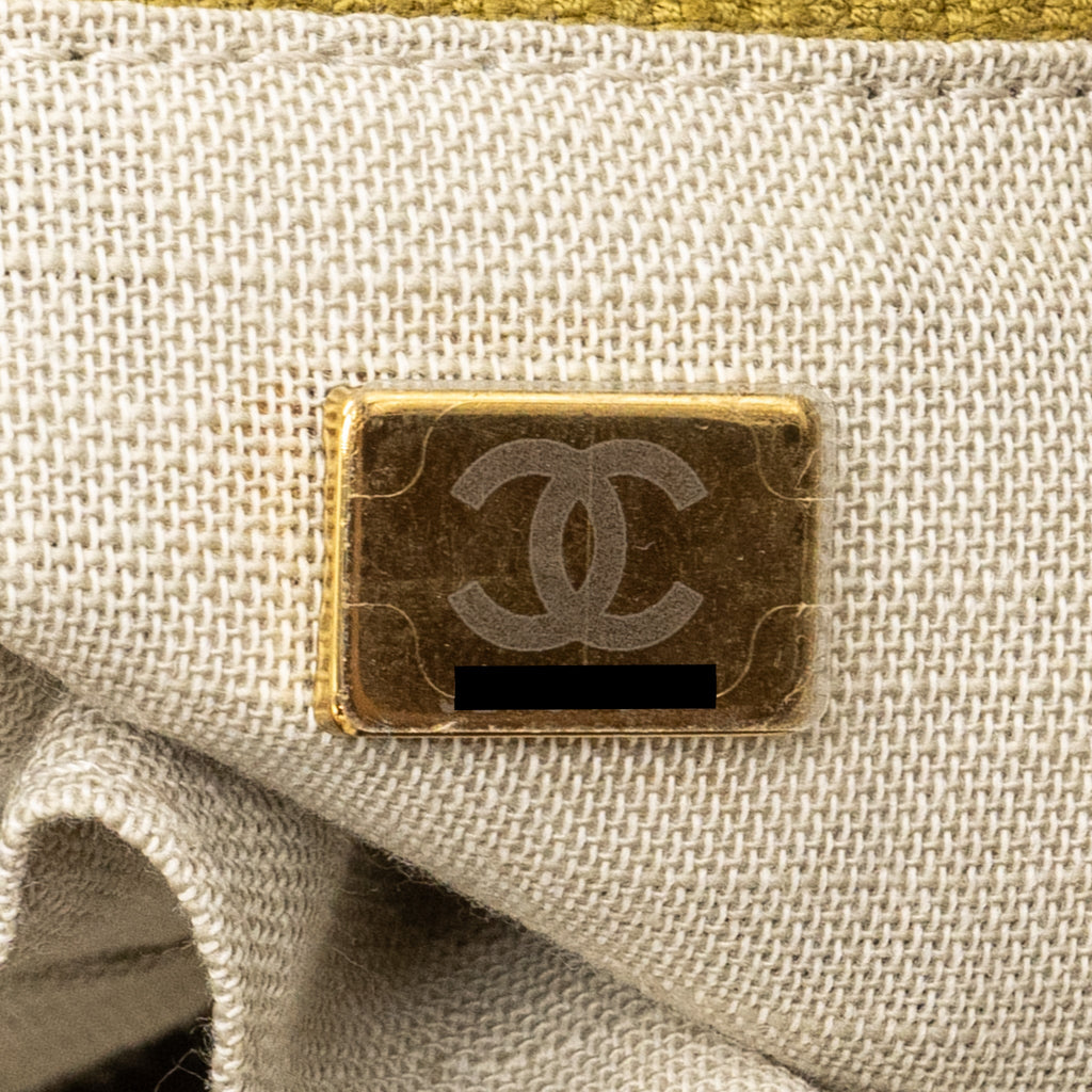 CHANEL DEAUVILLE TOTE BAG CANVAS OLIVE GREEN LGHW (MICROCHIP)