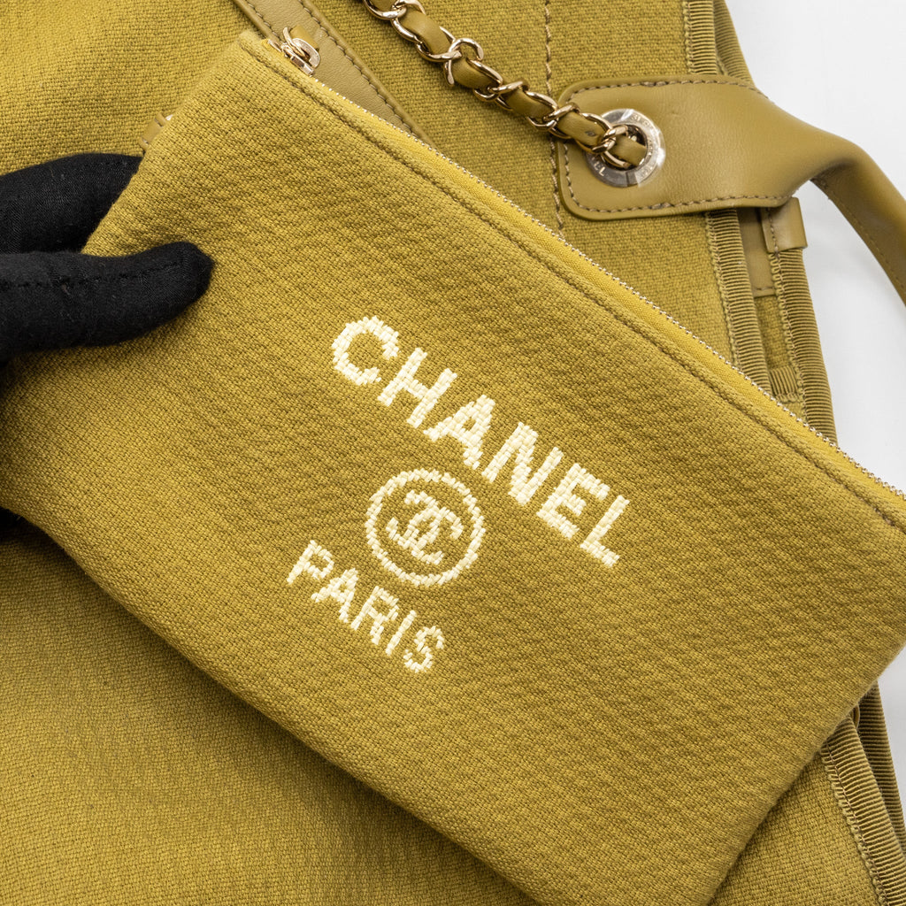 CHANEL DEAUVILLE TOTE BAG CANVAS OLIVE GREEN LGHW (MICROCHIP)