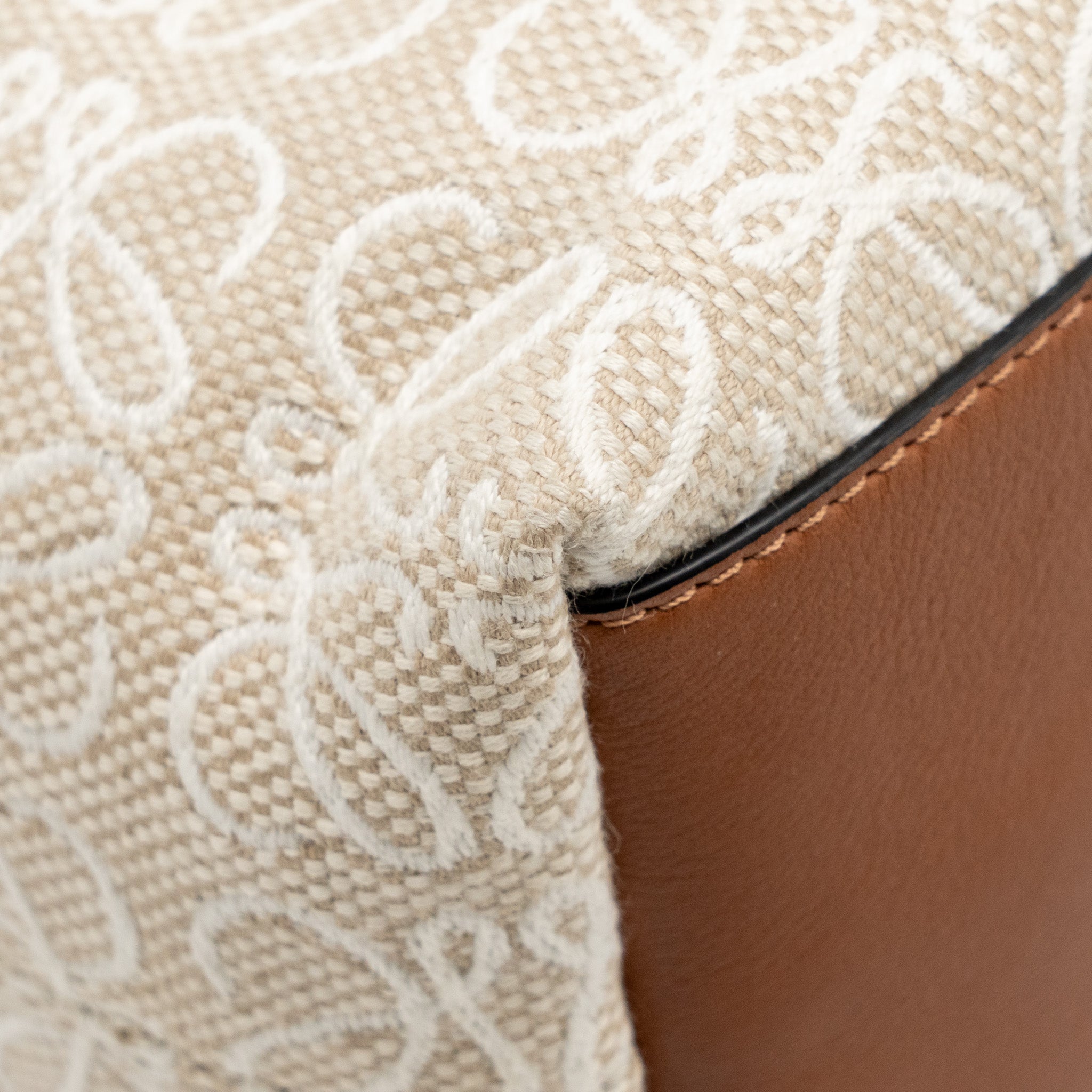 LOEWE SMALL CUBI BAG ANAGRAM JACQUARD CALFSKIN BEIGE/BROWN GHW