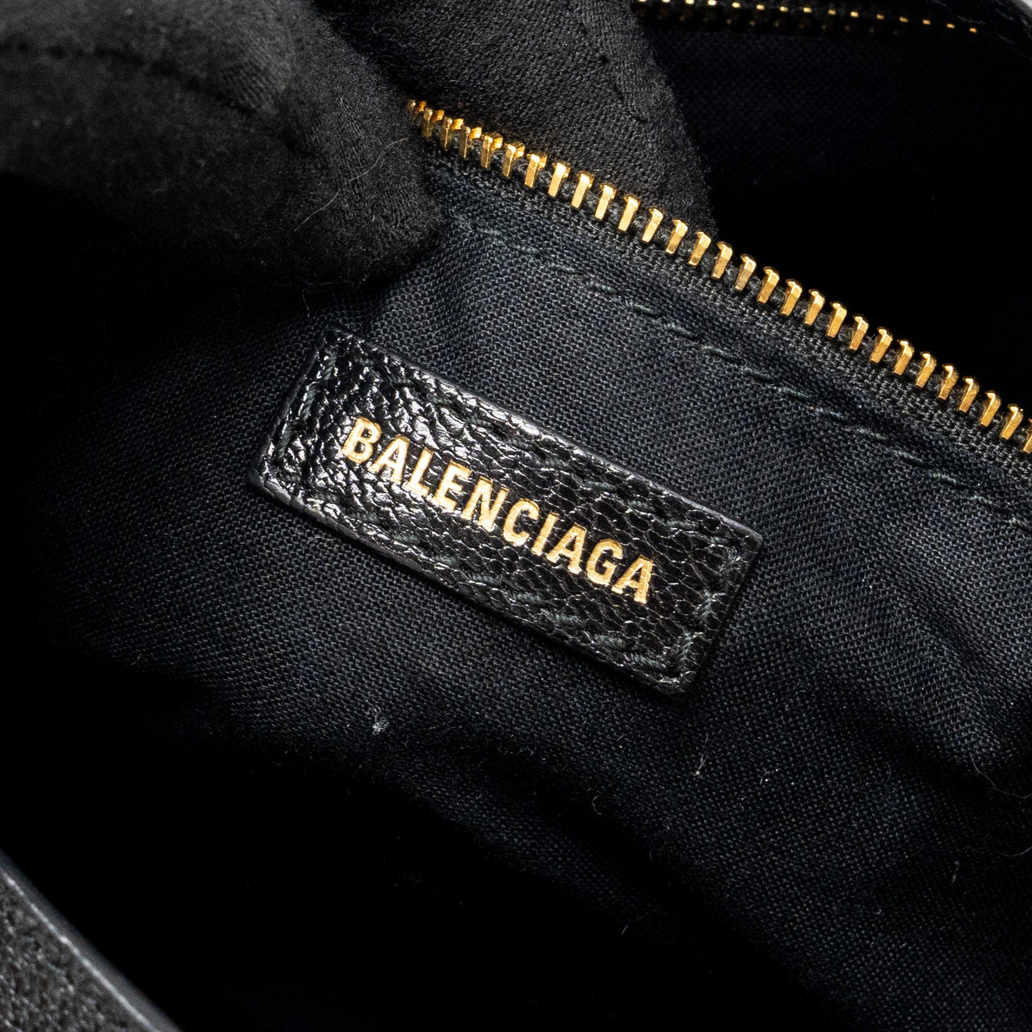 BALENCIAGA CLASSIC CITY BAG LEATHER BLACK GHW