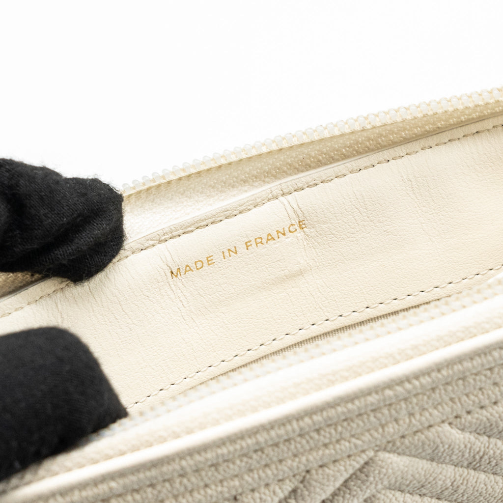 CHANEL BOY ZIPPER LONG WALLET CAVIAR WHITE LGHW