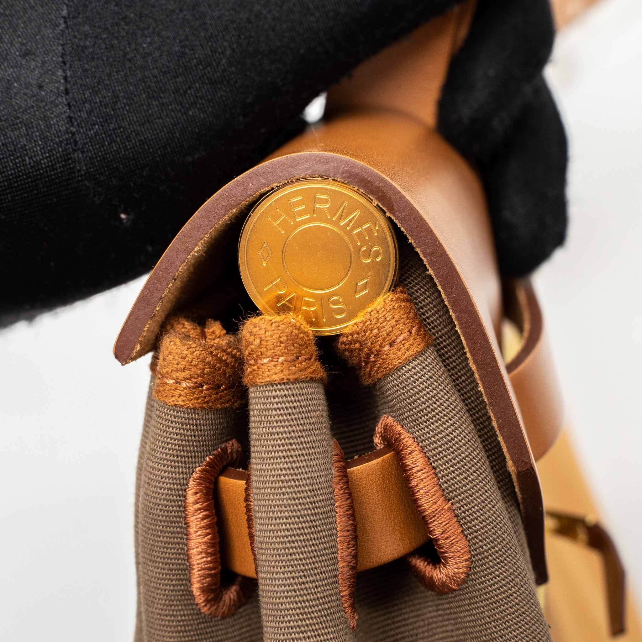 HERMES HERBAG 31 ZIP BAG CANVAS/VACHE HUNTER ETOUPE-DUNE/FAUVE GHW