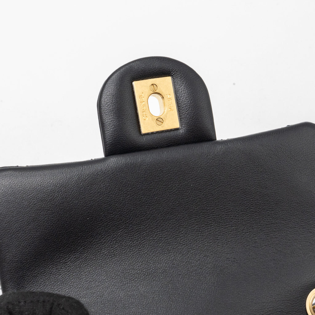 CHANEL PEARL CRUSH MINI SQUARE FLAP BAG LAMBSKIN BLACK GHW(MICROCHIP)
