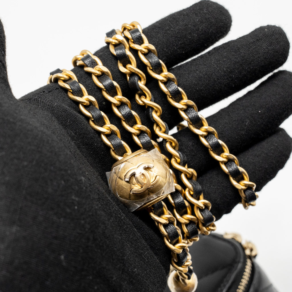 CHANEL PEARL CRUSH MINI VANITY WITH CHAIN LAMBSKIN BLACK GHW (MICROCHIP)