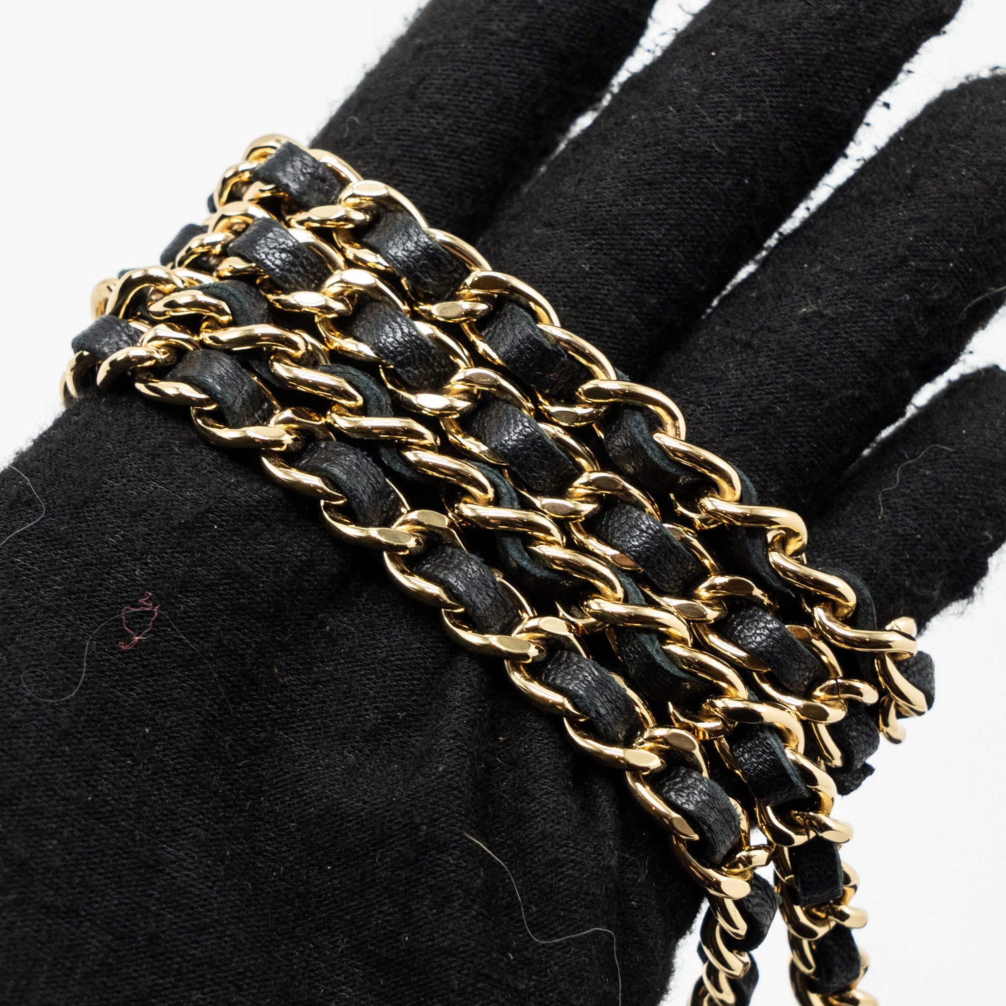 CHANEL CLASSIC WALLET ON CHAIN LAMBSKIN BLACK GHW