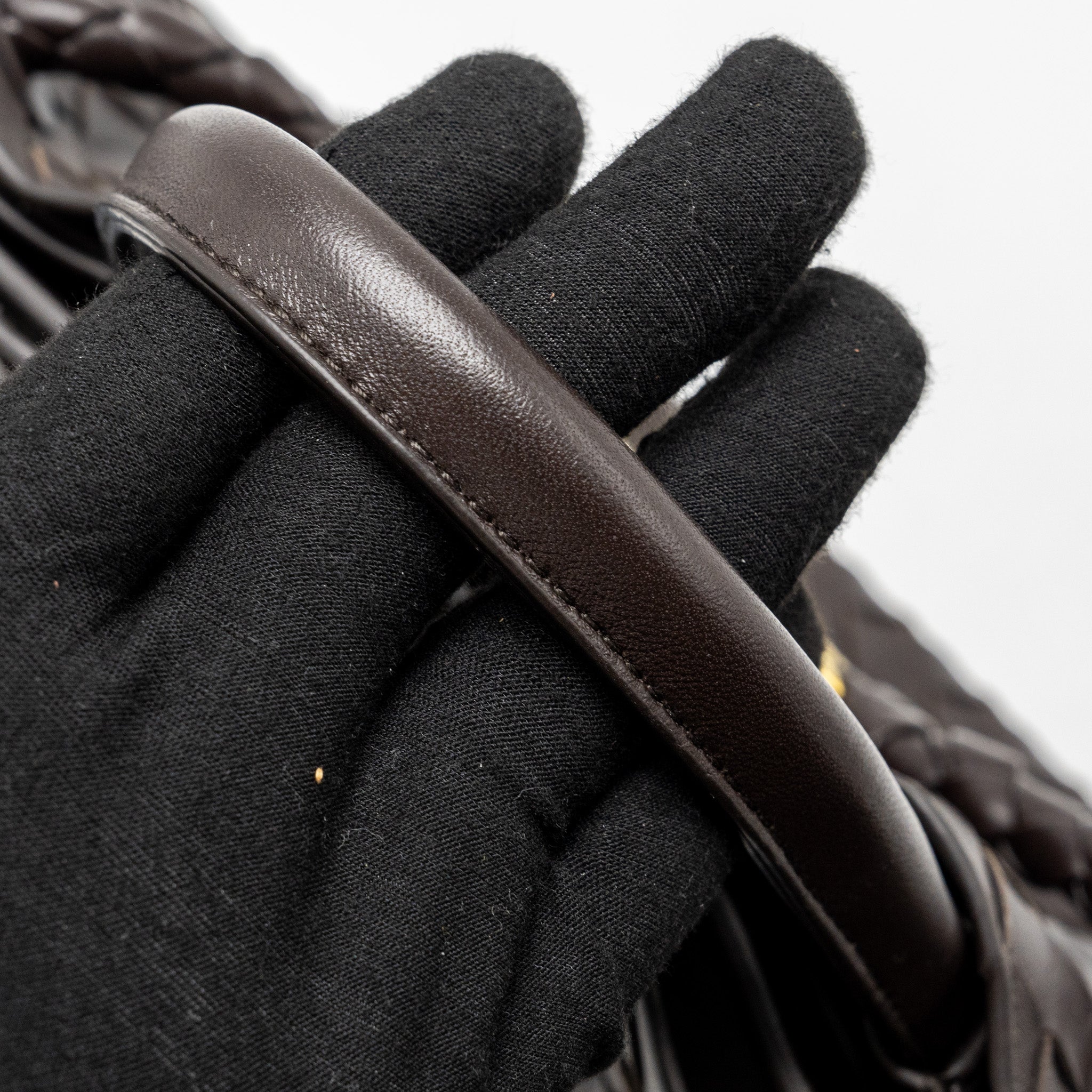 BOTTEGA VENETA MEDIUM ANDIAMO BAG LAMBSKIN FONDANT GHW