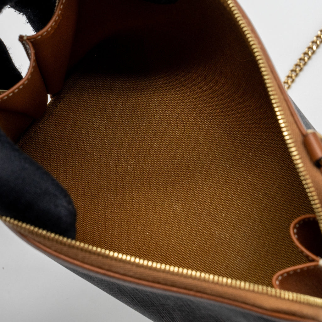 CELINE CLUTCH WITH CHAIN TRIOMPHE CANVAS/LAMBSKIN TAN GHW
