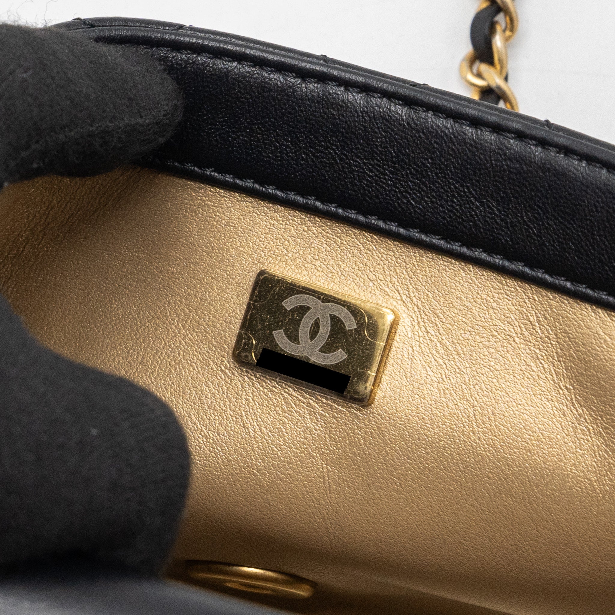 CHANEL PEARL CRUSH MINI SQUARE FLAP BAG LAMBSKIN BLACK GHW(MICROCHIP)