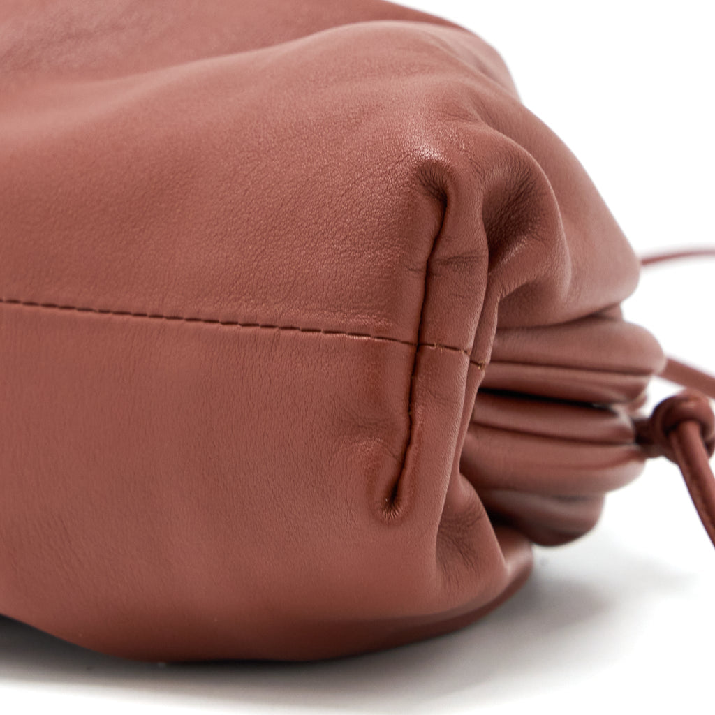 BOTTEGA VENETA MINI POUCH CALFSKIN DARD RED GHW