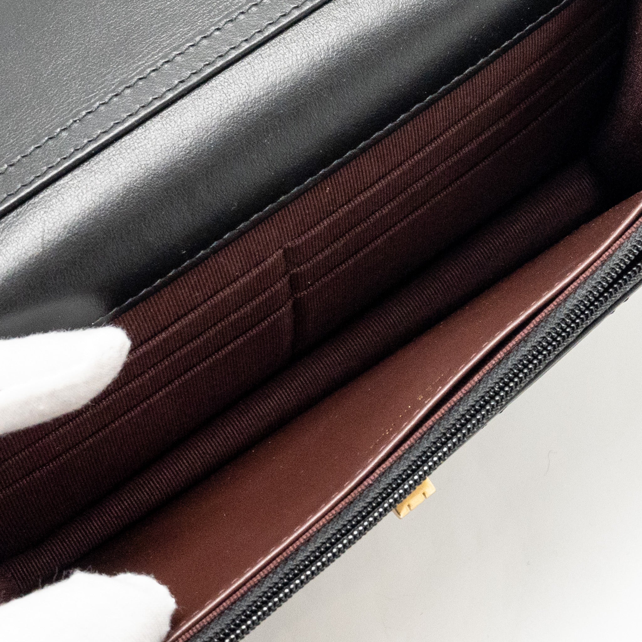 CHANEL 2.55 REISSUE WALLET ON CHAIN LAMBSKIN BLACK GHW (MICROCHIP)