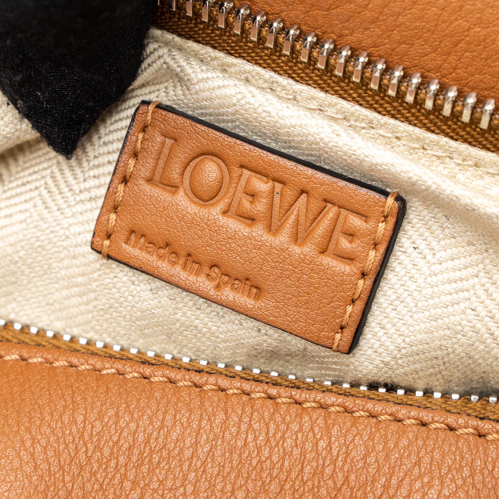 LOEWE MEDIUM PUZZLE BAG CALFSKIN TAN SHW
