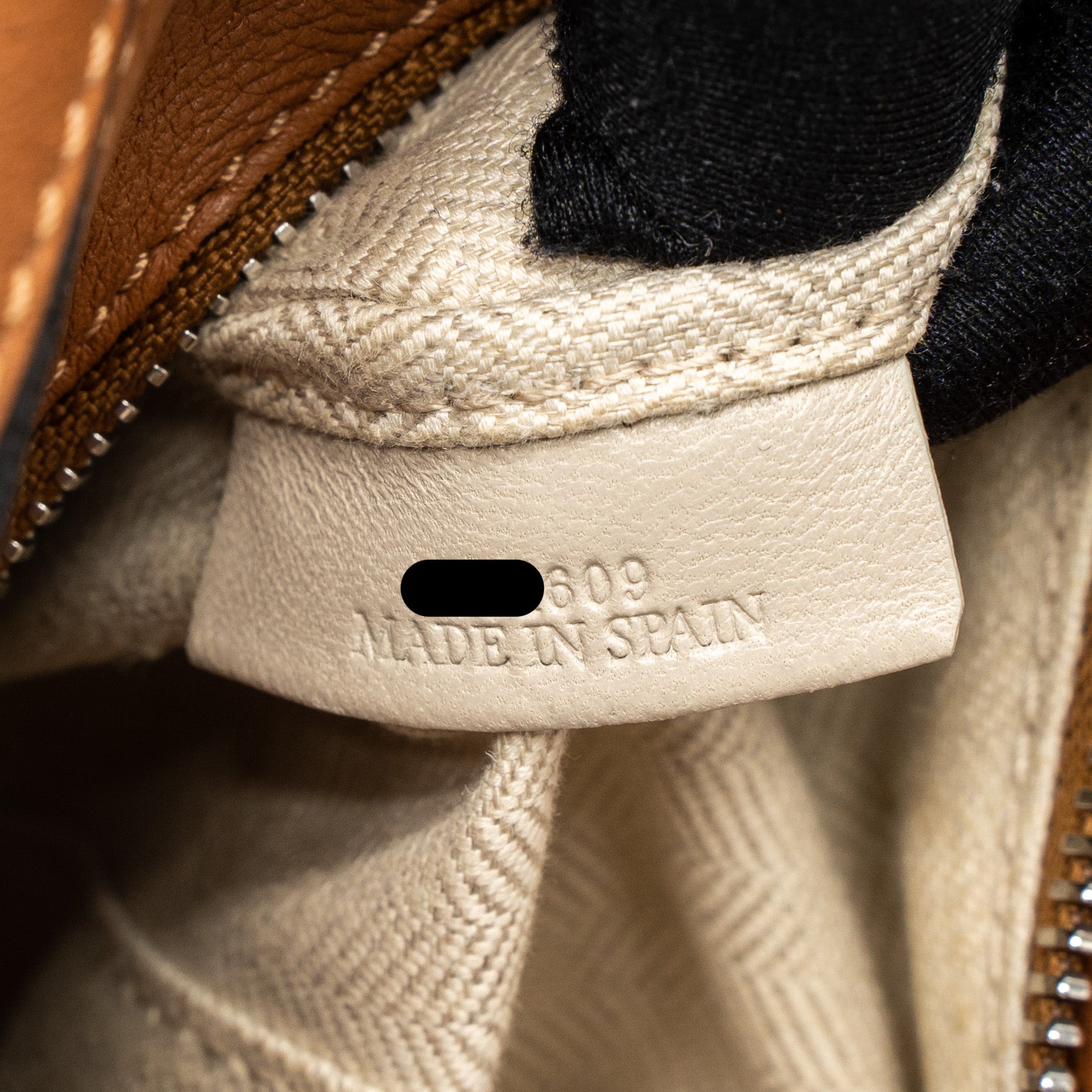 LOEWE MEDIUM PUZZLE BAG CALFSKIN TAN SHW