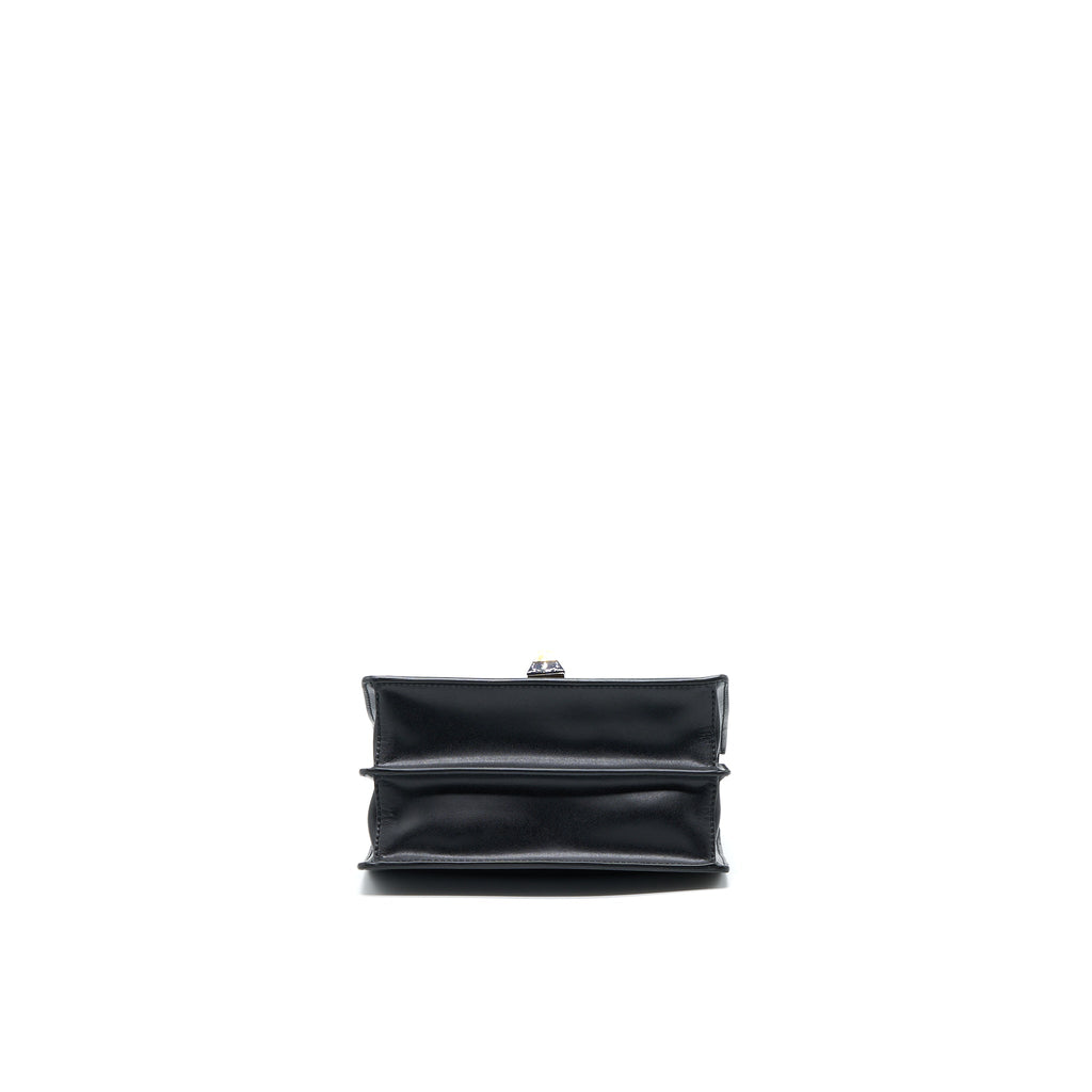 FENDI KAN I CALFSKIN BLACK SHW WITH AN EXTRA BAG CHARM