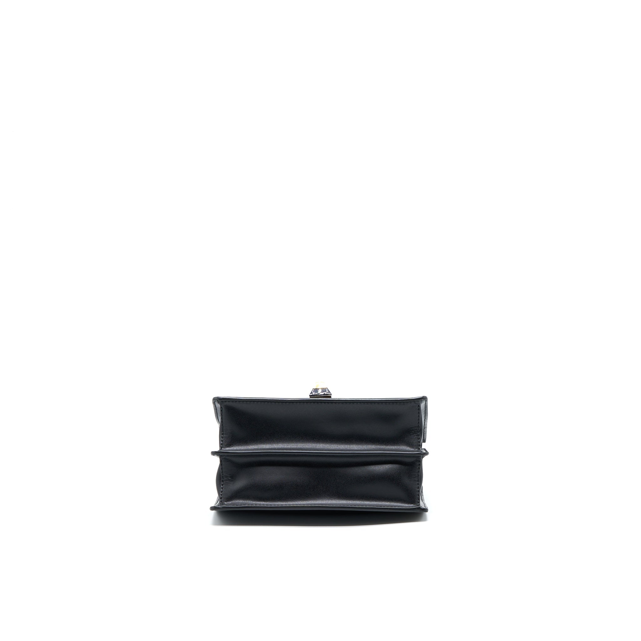 FENDI KAN I CALFSKIN BLACK SHW WITH AN EXTRA BAG CHARM