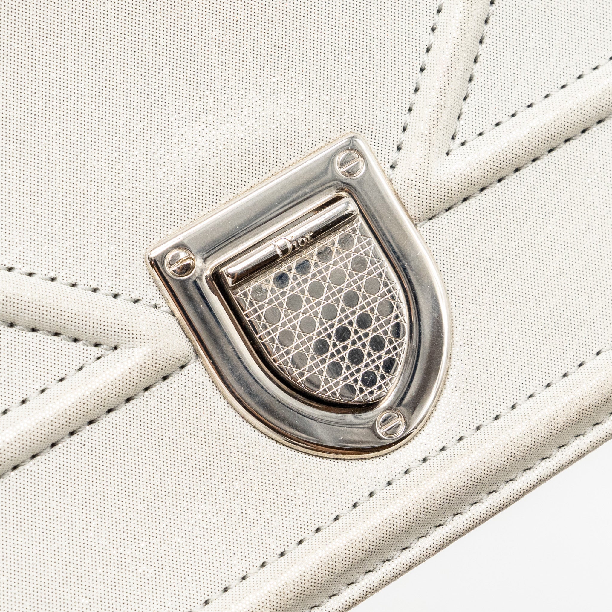 DIOR SMALL DIORAMA LEATHER IRIDESCENT PEARL GREY SHW