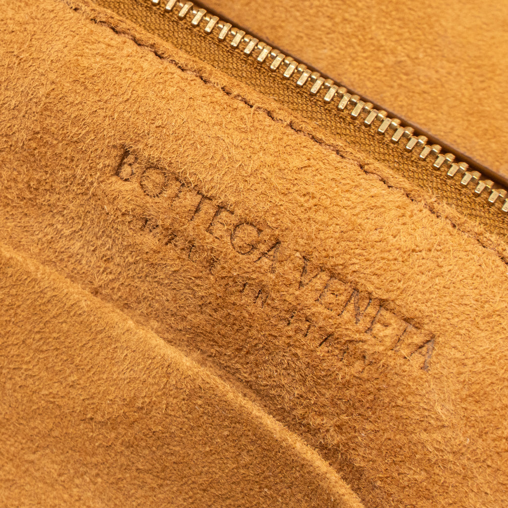 BOTTEGA VENETA SMALL ARCO BAG CALFSKIN WOOD GHW