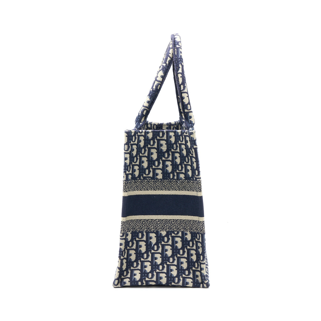 DIOR MEDIUM BOOK TOTE OBLIQUE EMBROIDERY BLUE