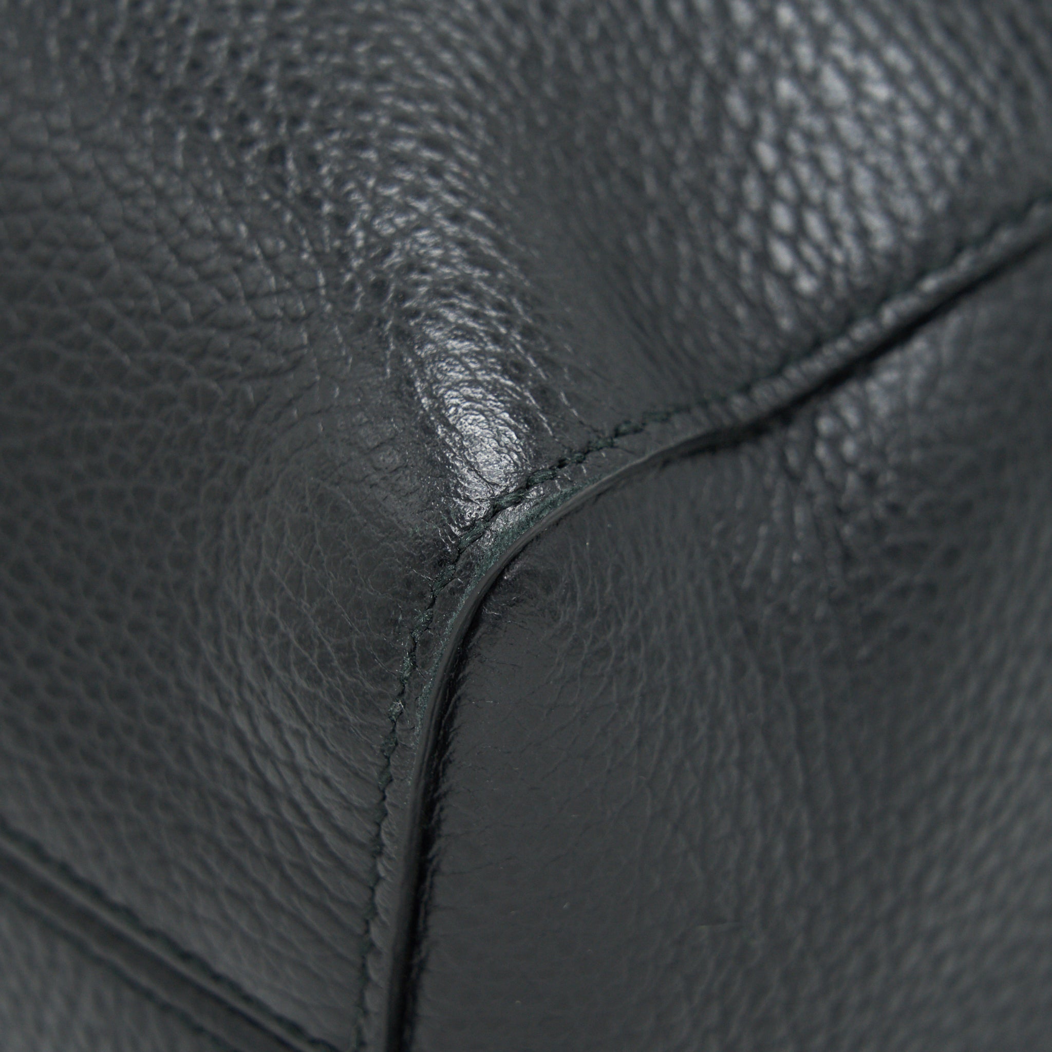 GUCCI GRAINED CALFSKIN TOTE BAG BLACK WITH LONG STRAP