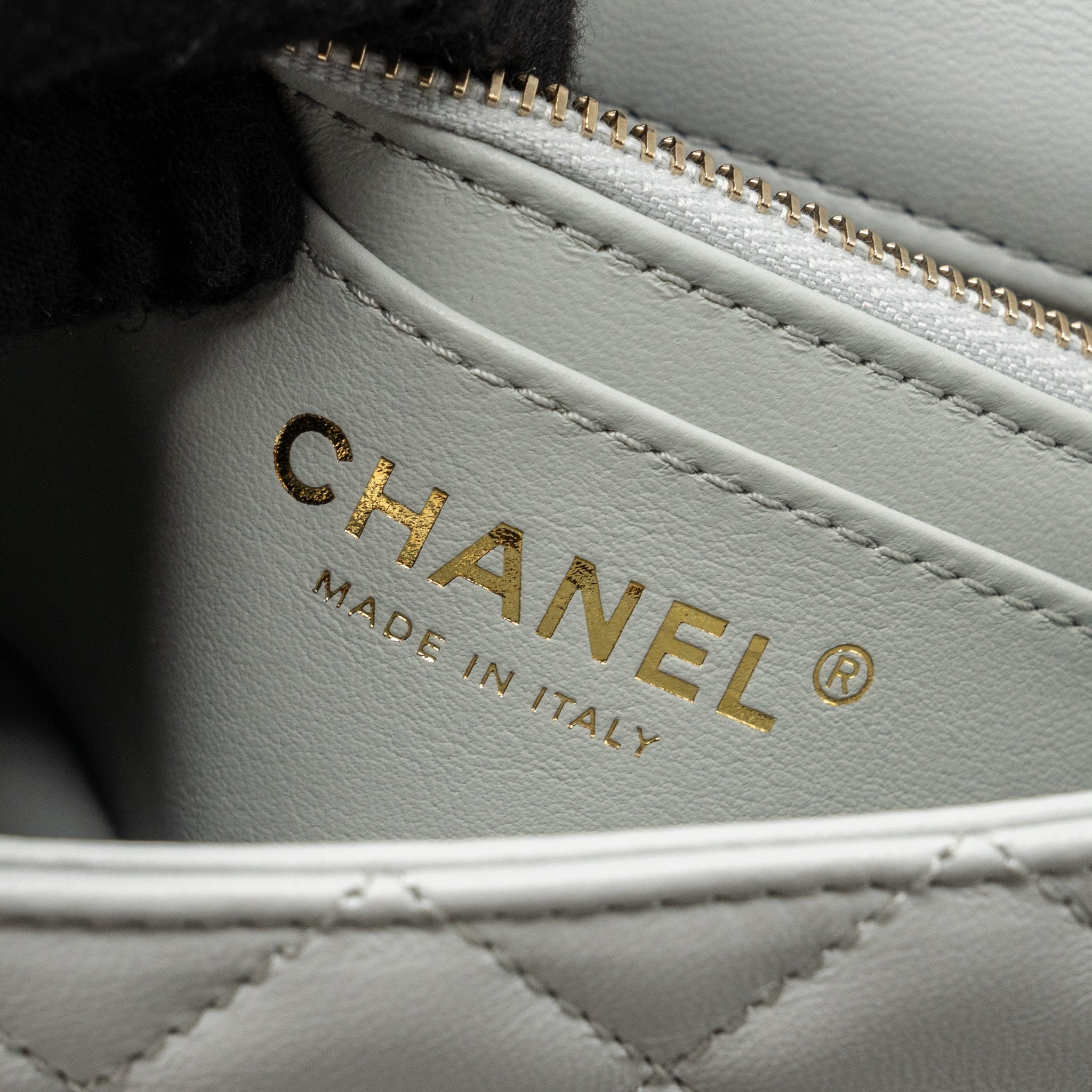 CHANEL 23C PEARL CRUSH MINI RECTANGULAR FLAP BAG LAMBSKIN LIGHT GREY GHW (MICROCHIP)