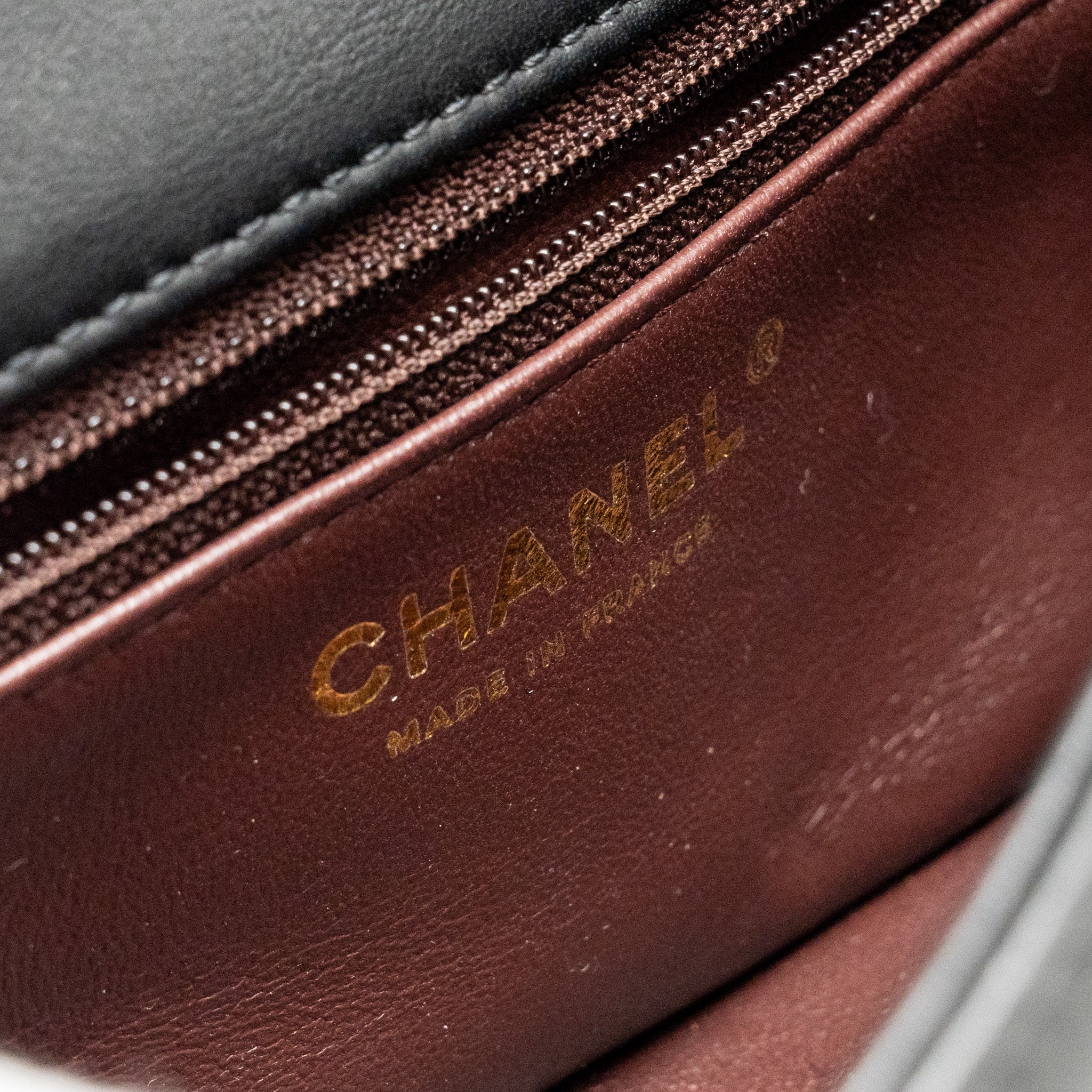 CHANEL PEARL DETAILED EDGE MINI FLAP BAG LAMBSKIN BLACK LGHW (MICROCHIP)