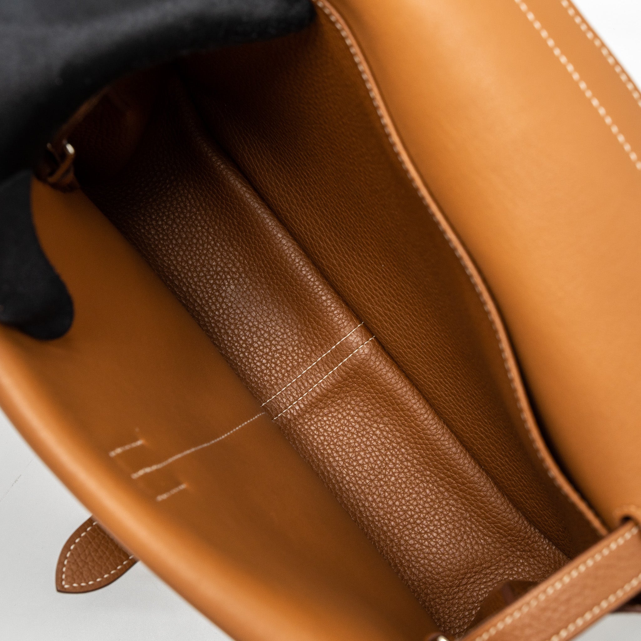 HERMES HALZAN 31 CLEMENCE GOLD SHW