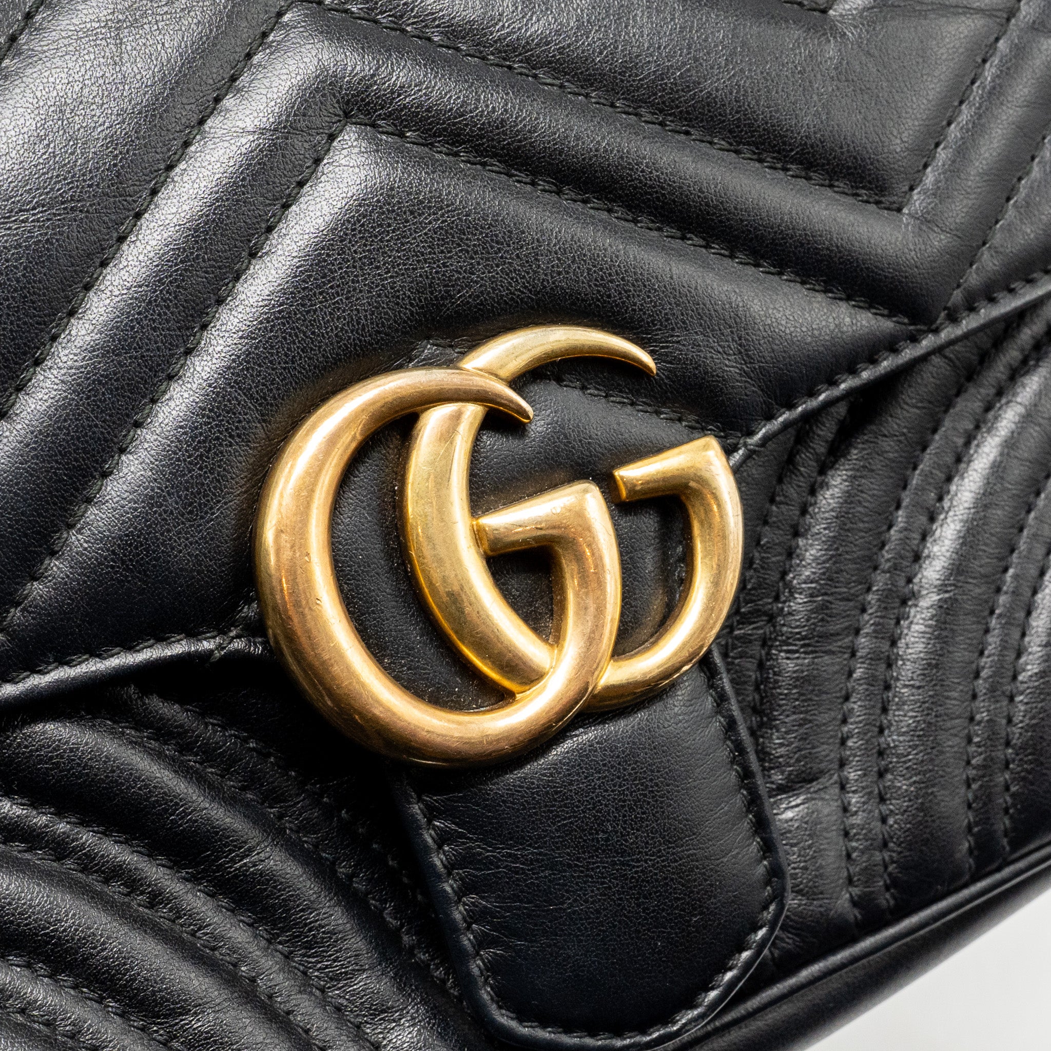 GUCCI SMALL GG MARMONT SHOULDER BAG CALFSKIN BLACK GHW