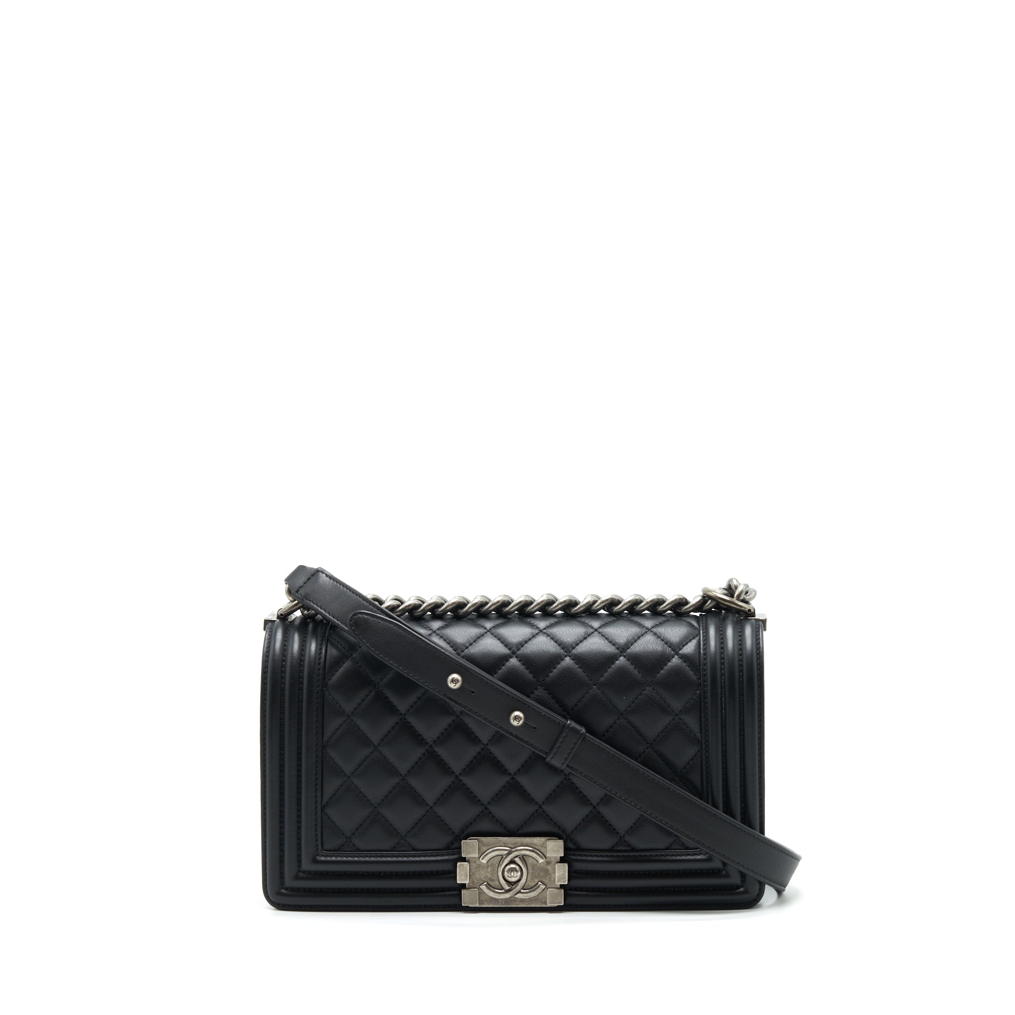 CHANEL MEDIUM BOY CALFSKIN BLACK RUTHENIUM HARDWARE