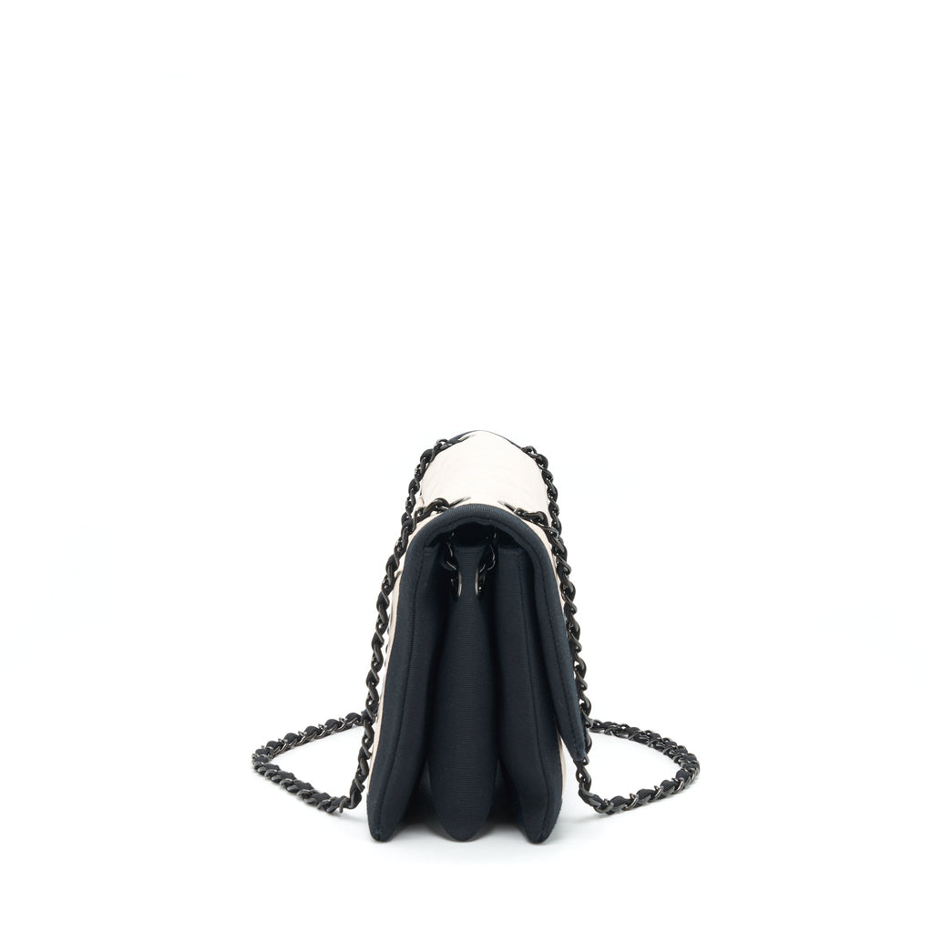 CHANEL SEASONAL FLAP BAG LAMBSKIN LIGHT BEIGE BLACK HARDWARE