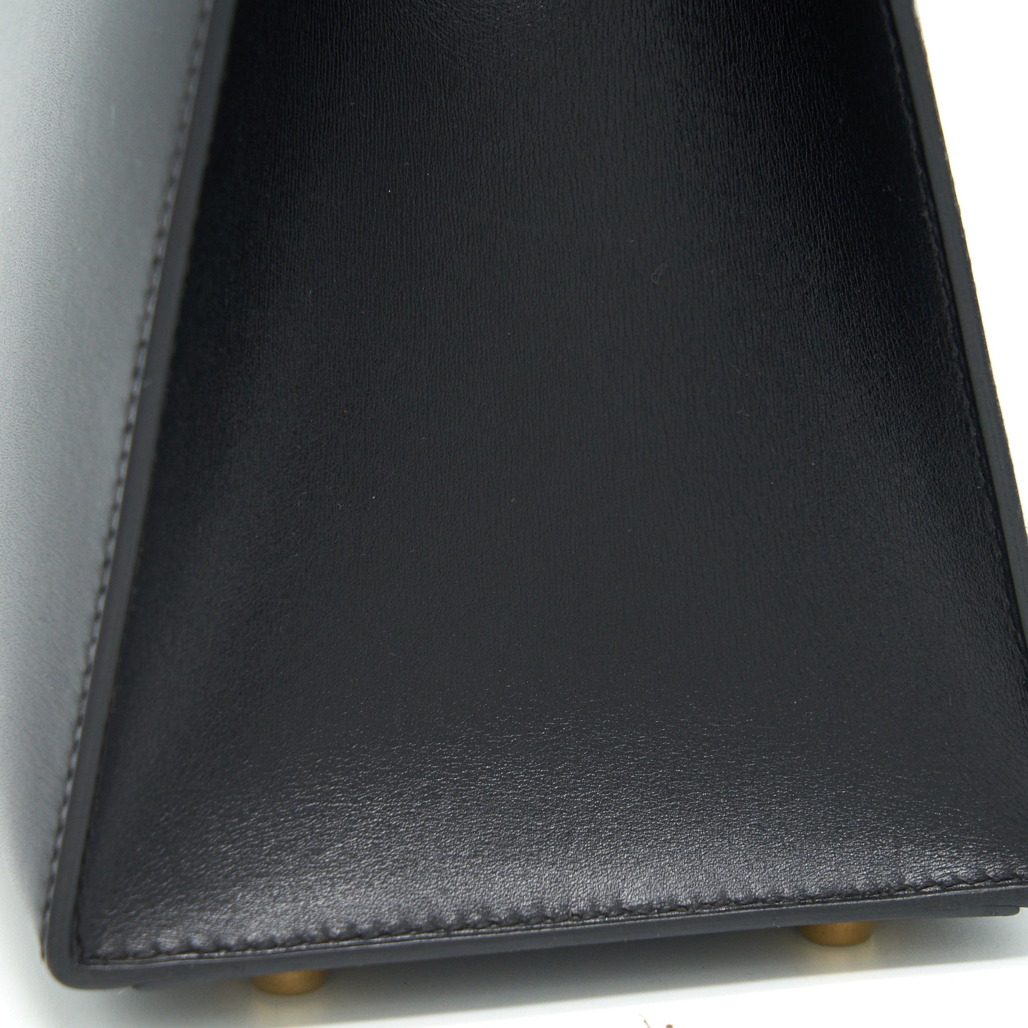 HERMES KELLY32 BOX LEATHER BLACK GHW (SHOULDER STAP MISSING)