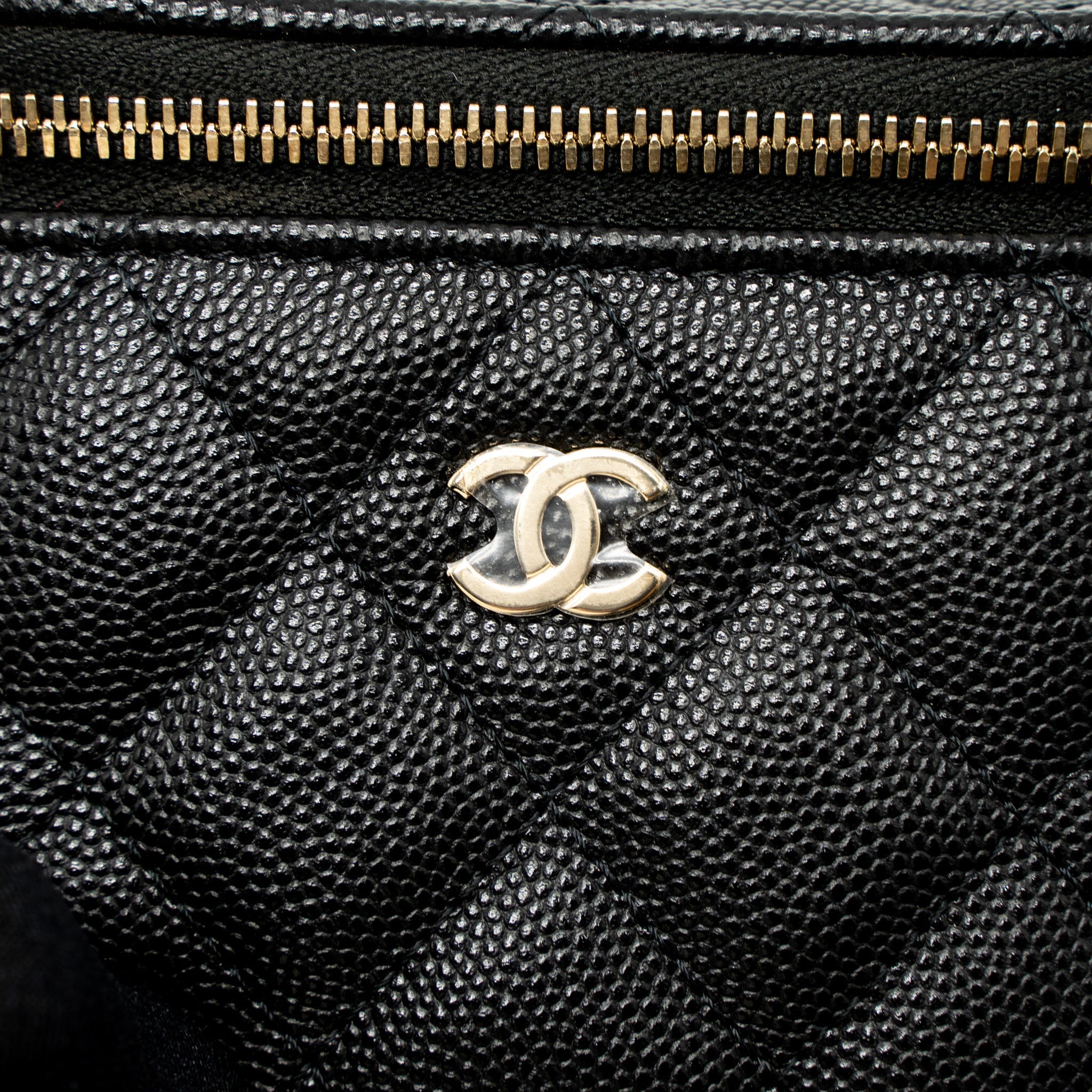 CHANEL MINI VANITY WITH CHAIN CAVIAR BLACK LGHW (MICROCHIP)