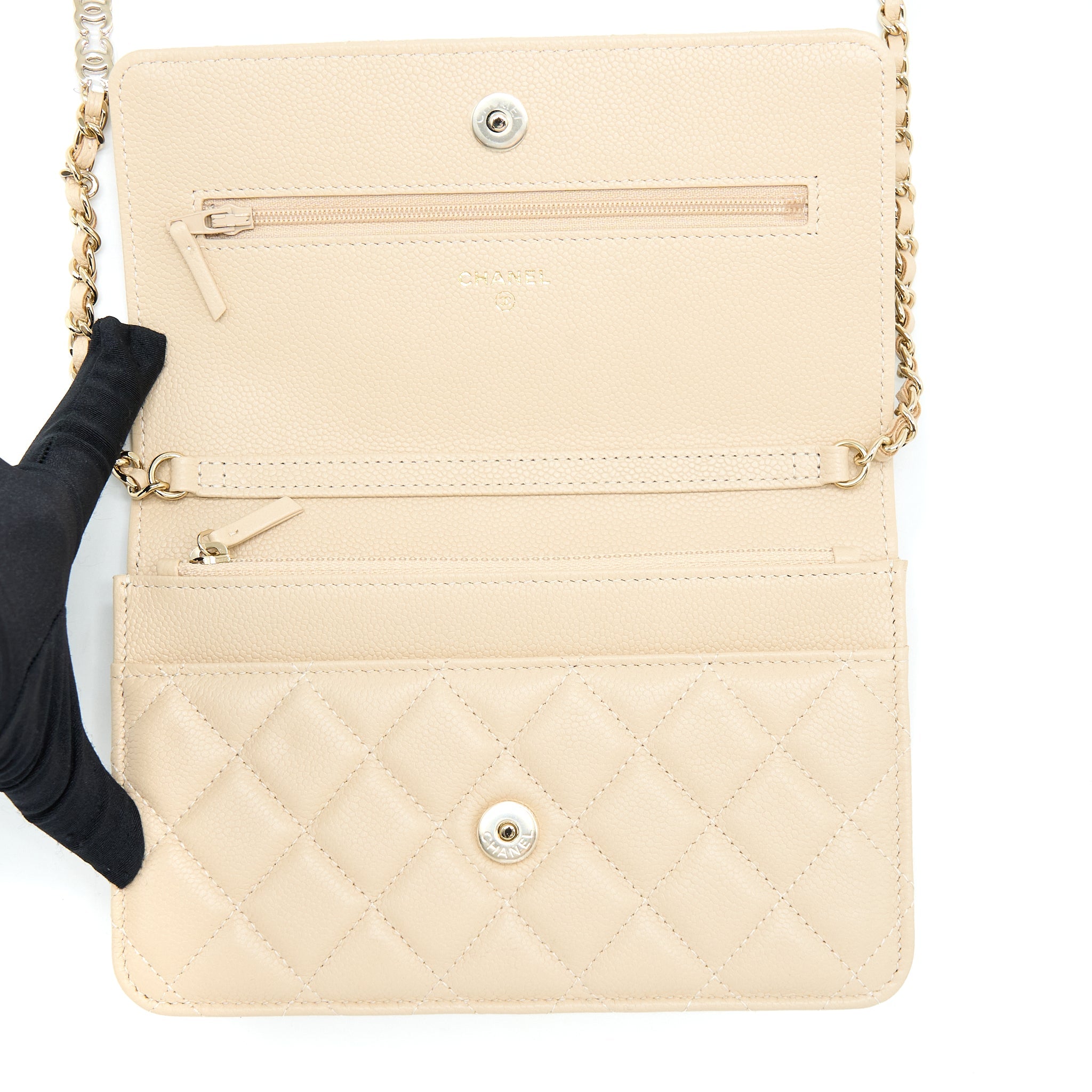 CHANEL WALLET ON CHAIN WITH DETAILED CHAIN CAVIAR BEIGE LGHW (MICROCHIP)