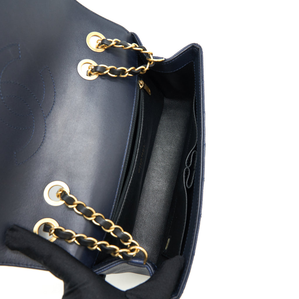 CHANEL MEDIUM CAVIAR FILIGREE FLAP BAG NAVY AND BLACK