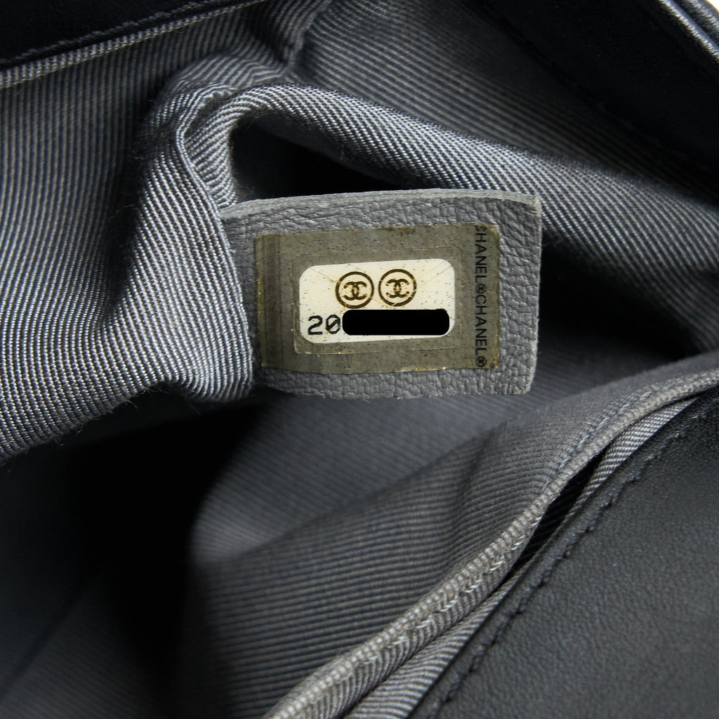 CHANEL MEDIUM BOY BAG LAMBSKIN BLACK RUTHENIUM SHW