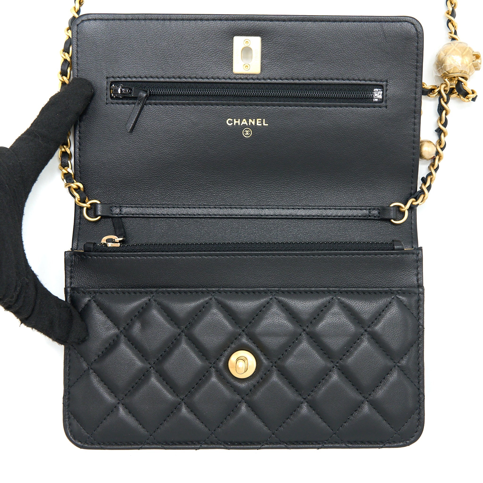CHANEL PEARL CRUSH WALLET ON CHAIN LAMBSKIN BLACK BRUSHED GHW (MICROCHIP)
