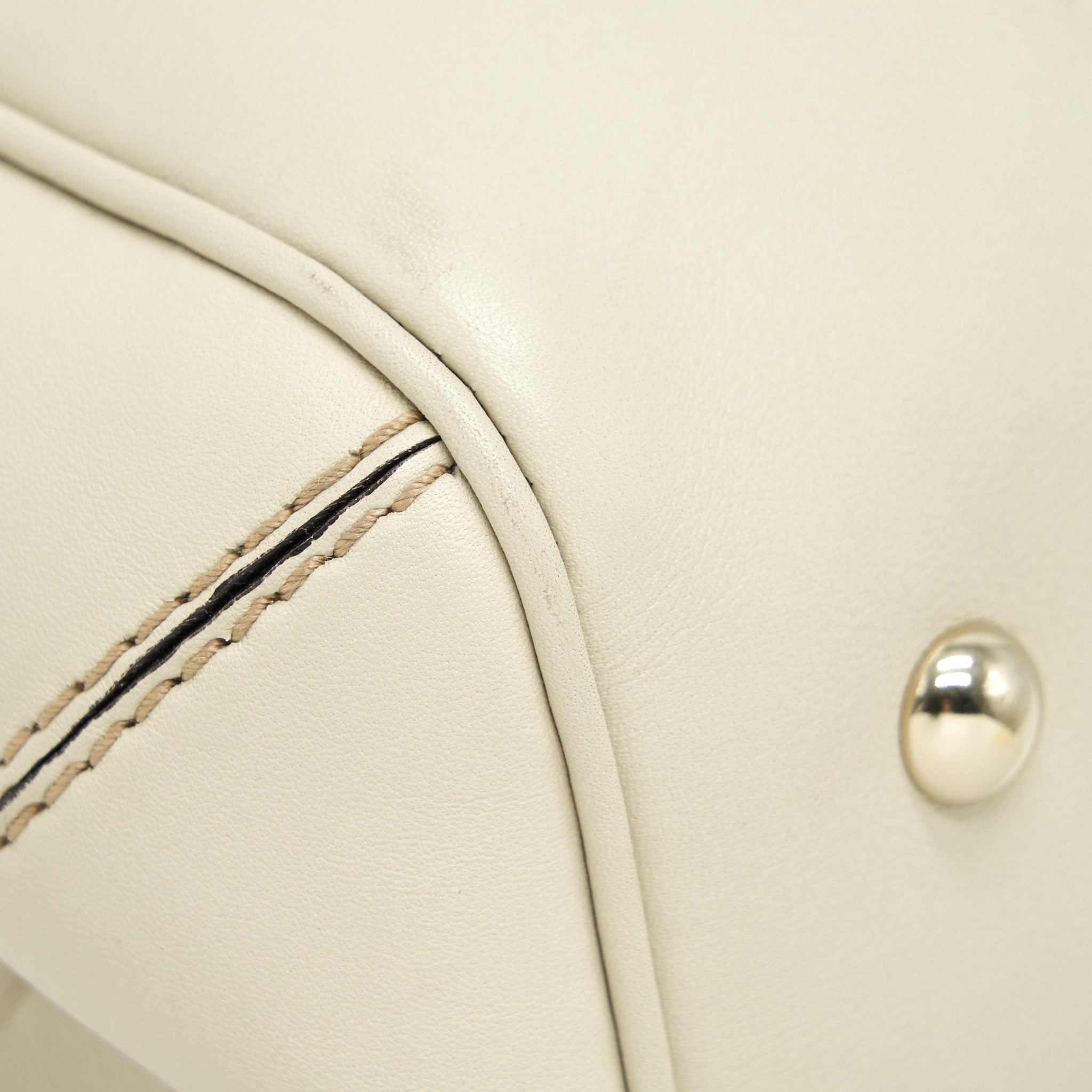 GUCCI INTERLOCK PATTERN TOTE BAG LIGHT GREY
