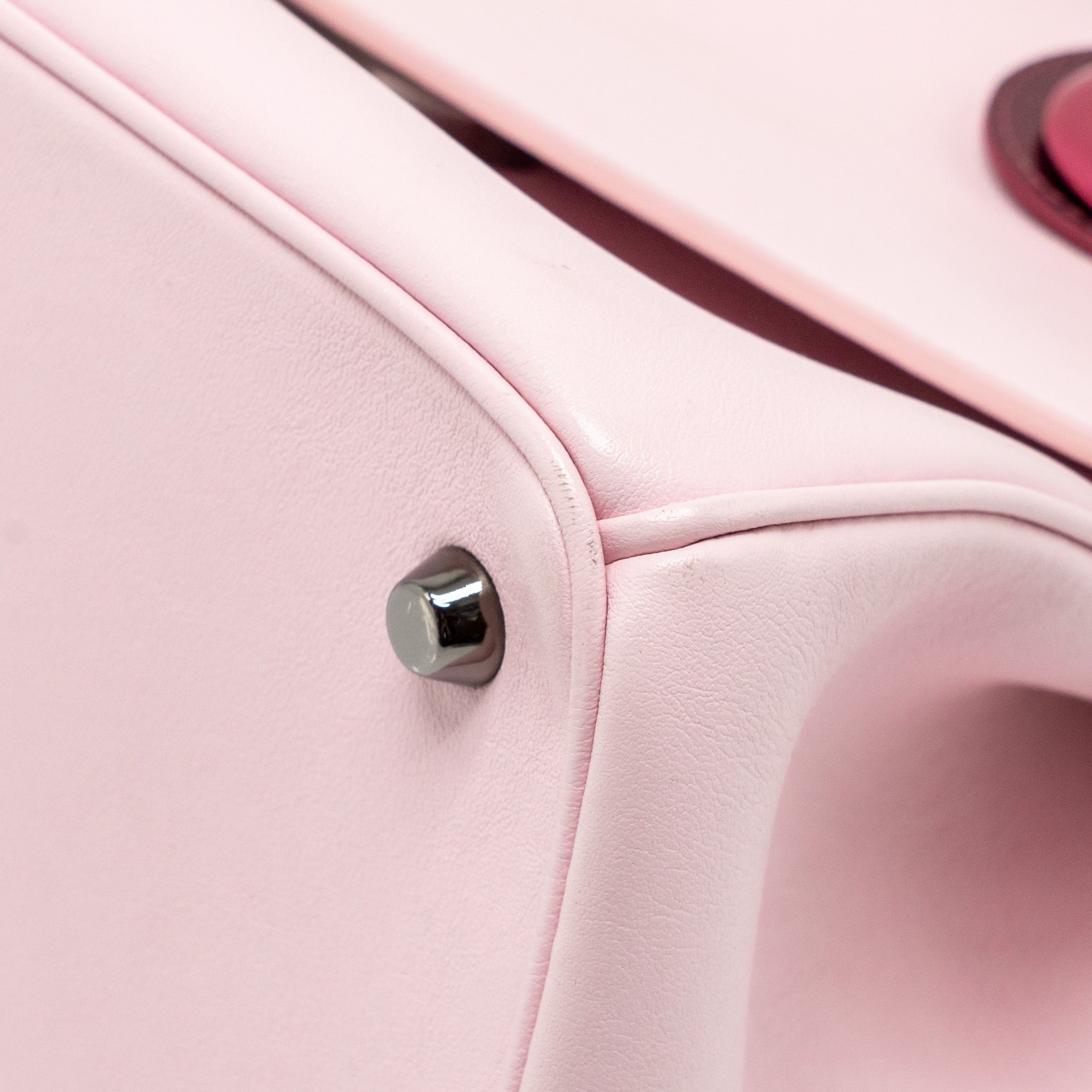DIOR MEDIUM BE DIOR FLAP BAG CALFSKIN/METALLIC PATENT PINK SHW