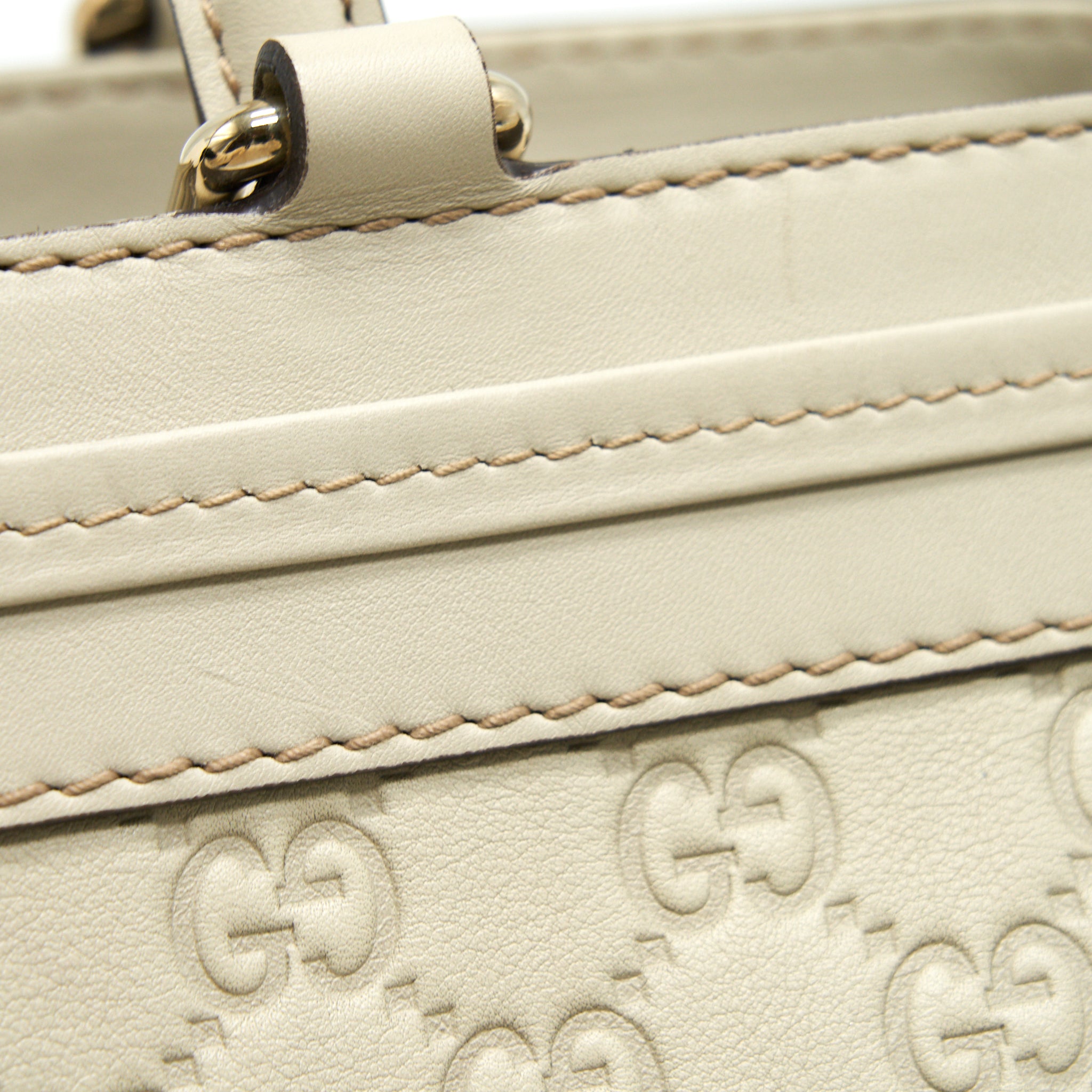 GUCCI INTERLOCK PATTERN TOTE BAG LIGHT GREY