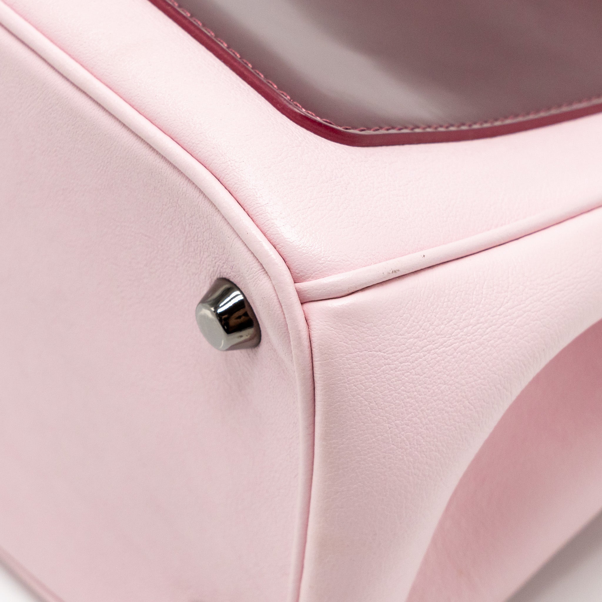 DIOR MEDIUM BE DIOR FLAP BAG CALFSKIN/METALLIC PATENT PINK SHW