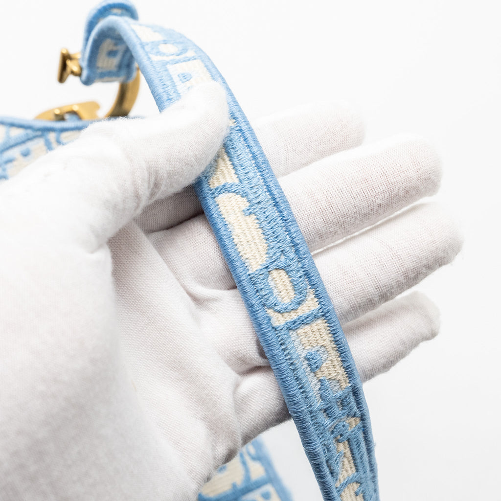 DIOR MEDIUM SADDLE BAG OBLIQUE EMBROIDERY LIGHT BLUE GHW