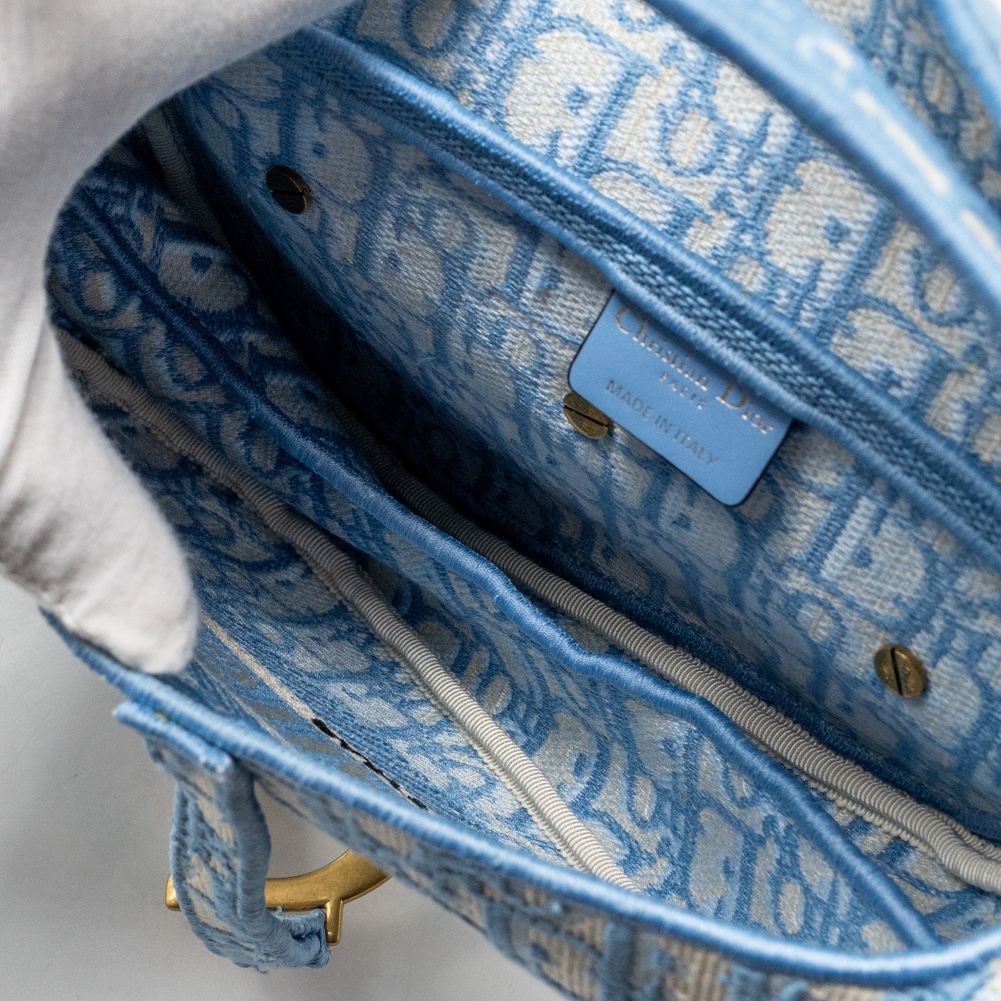 DIOR MEDIUM SADDLE BAG OBLIQUE EMBROIDERY LIGHT BLUE GHW