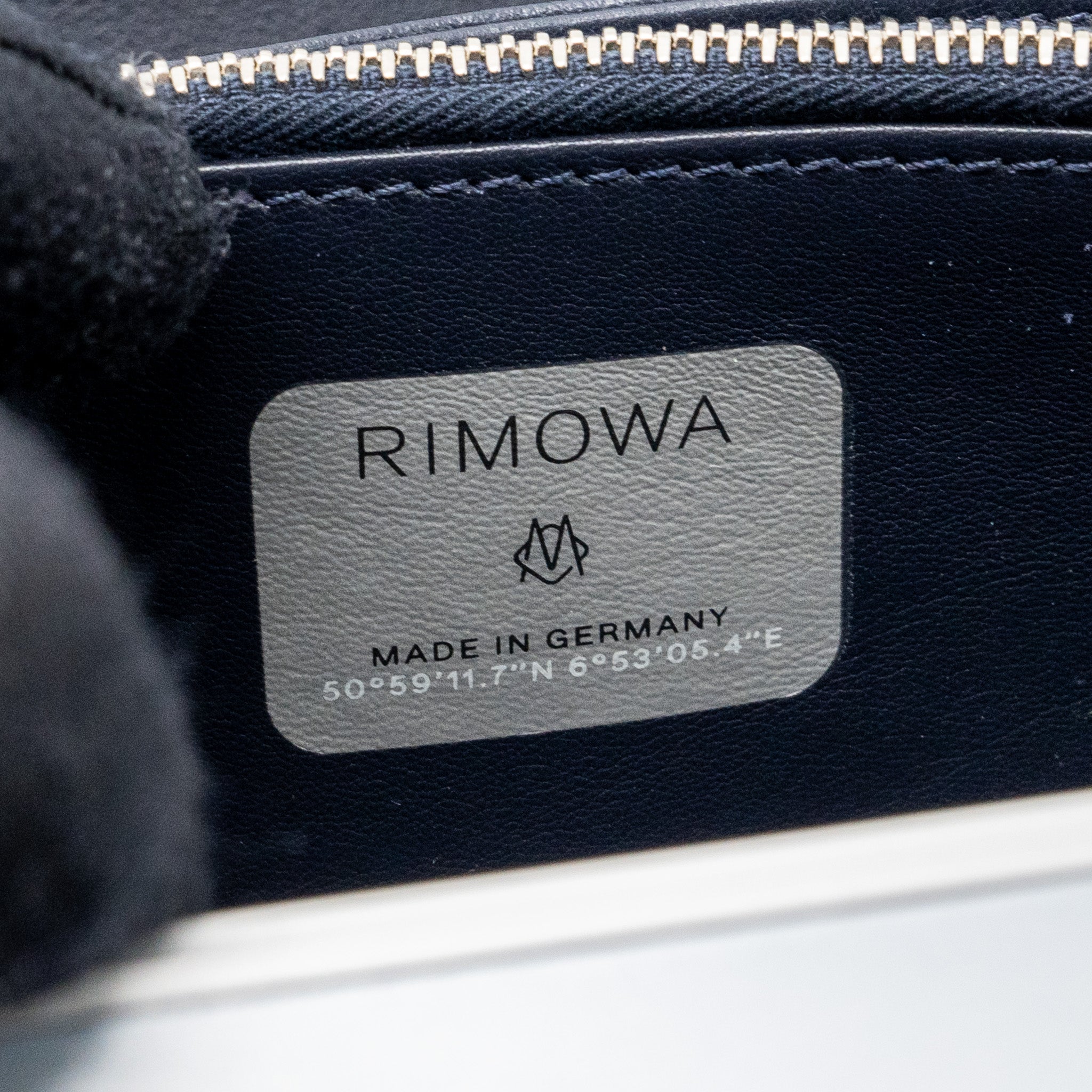 DIOR X RIMOWA CLUTCH TRUNK BAG ALUMINIUM / CALFSKIN SILVER / BLACK SHW