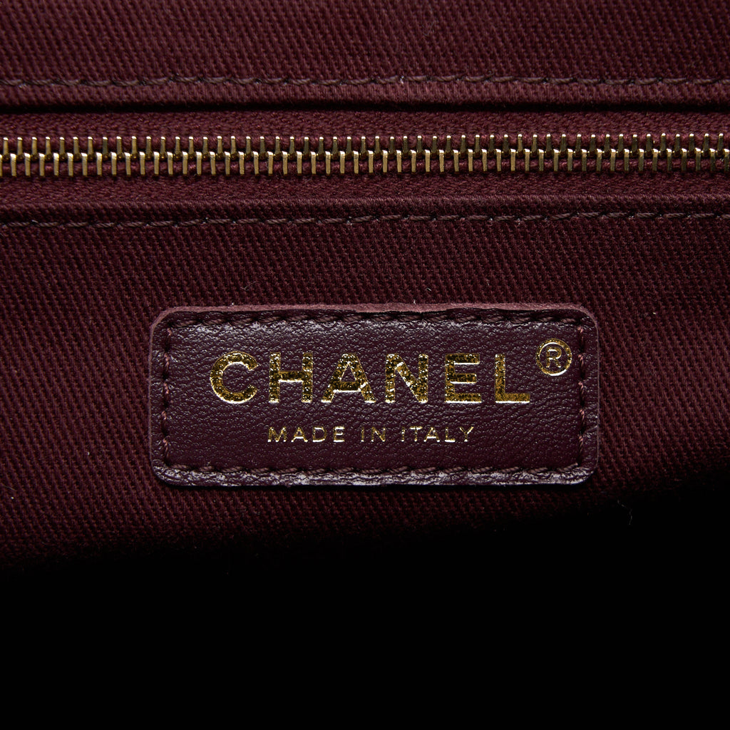 CHANEL 22B AFFINITY BACKPACK CAVIAR BLACK LGHW (MICROCHIP)